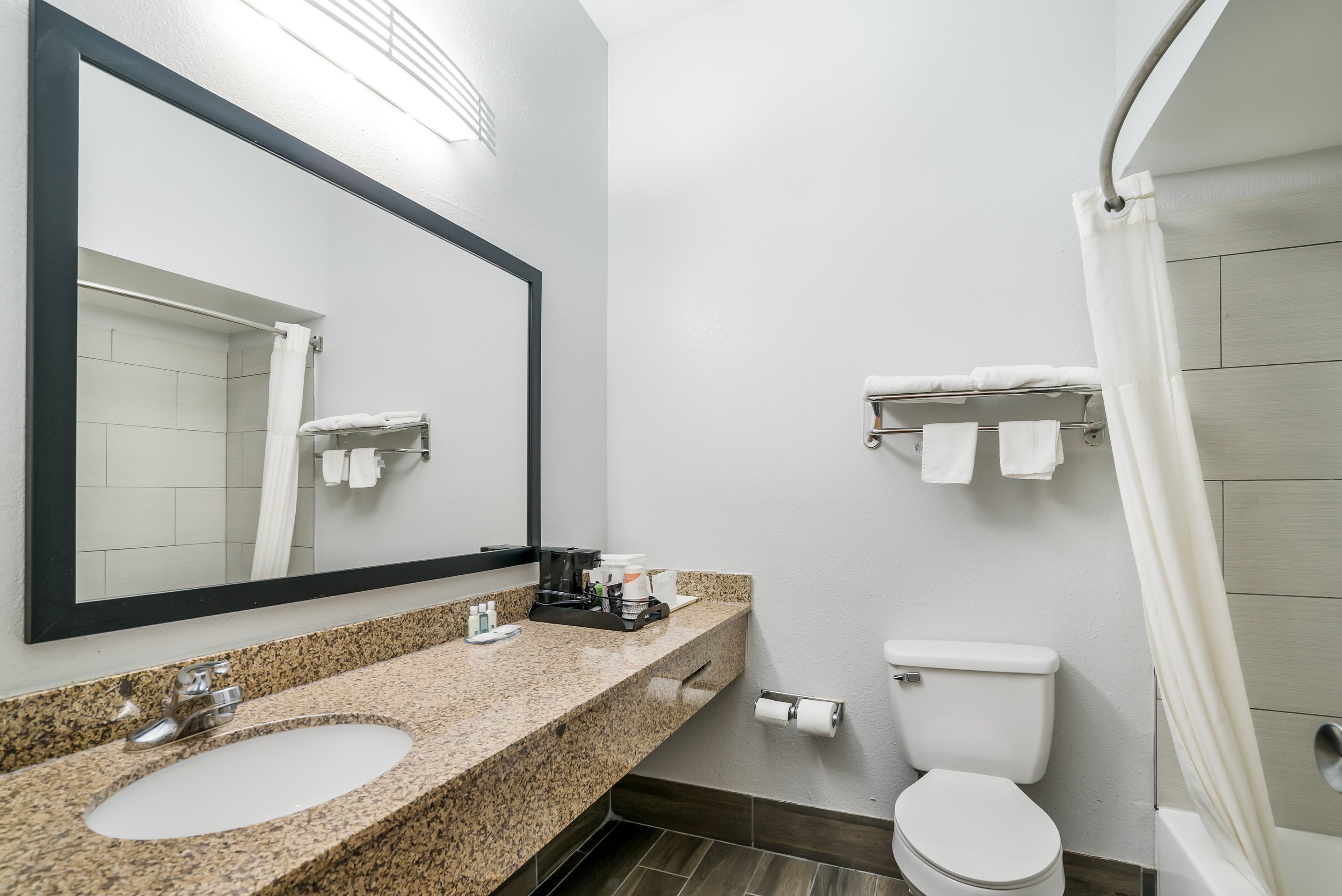 Quality Inn Greer - Greenville — 6
