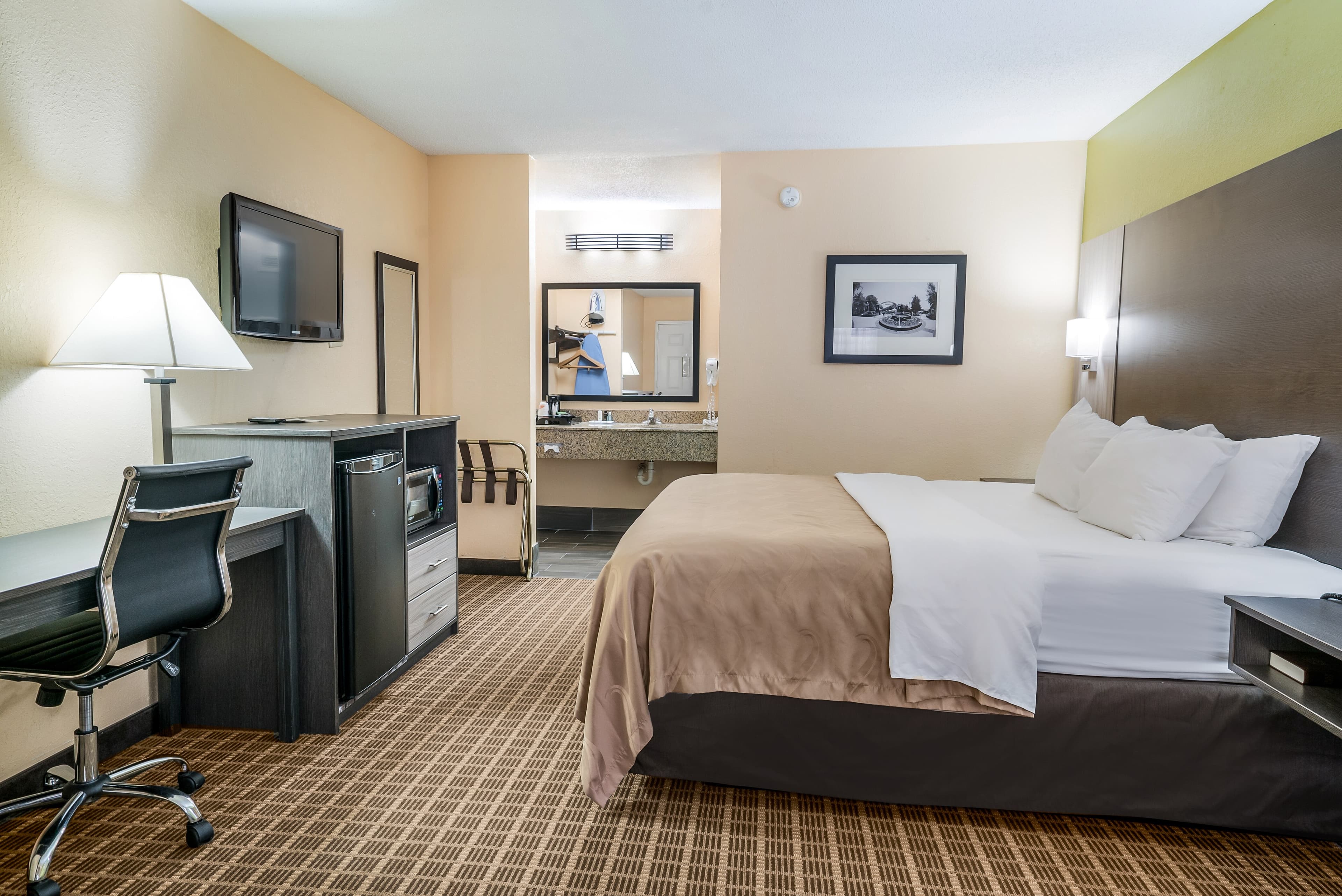 Quality Inn Greer - Greenville — 9
