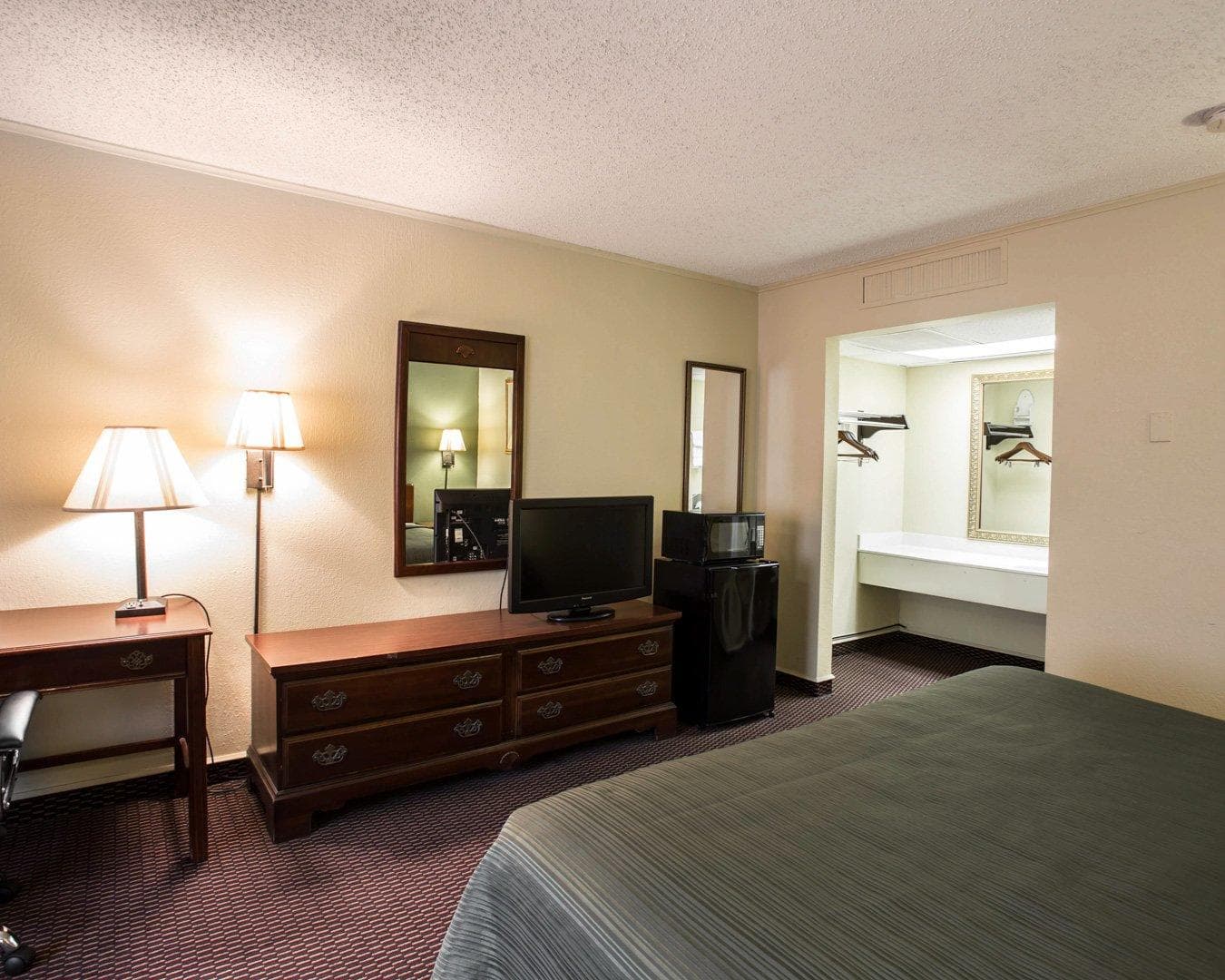 Rodeway Inn Harbison Area — 6