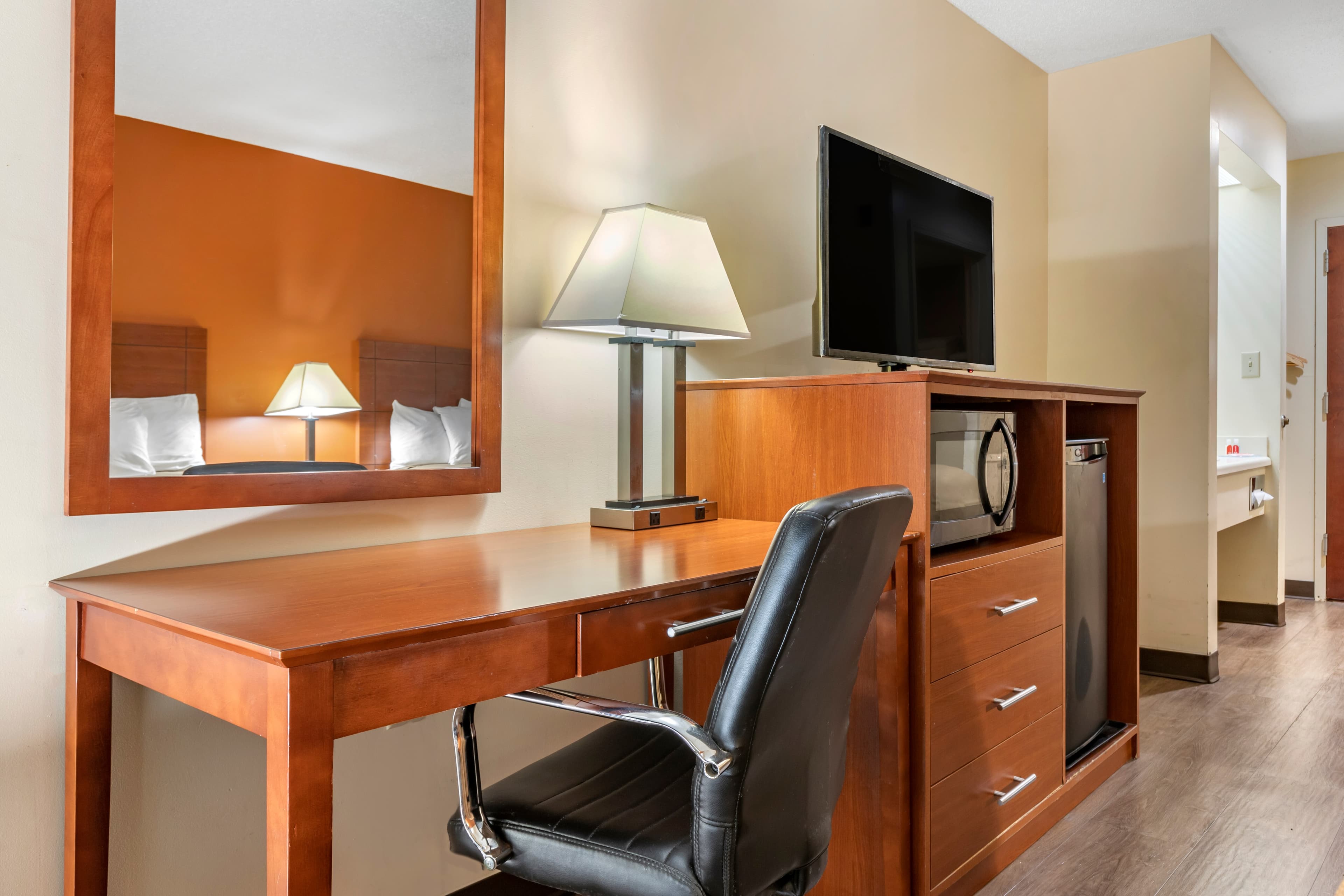 Econo Lodge Saint Stephen — 10