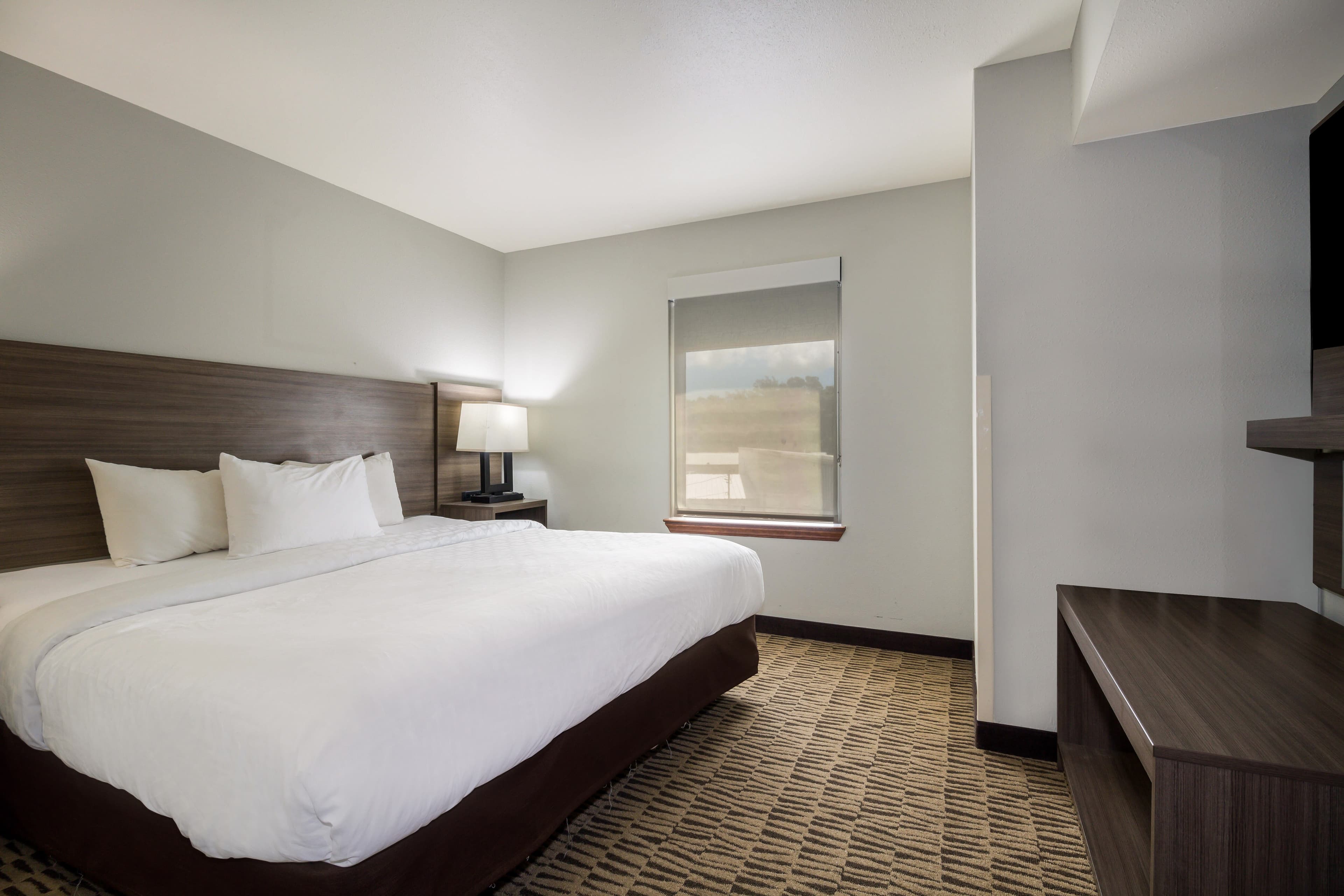 Clarion Pointe Charleston - West Ashley - Image 4