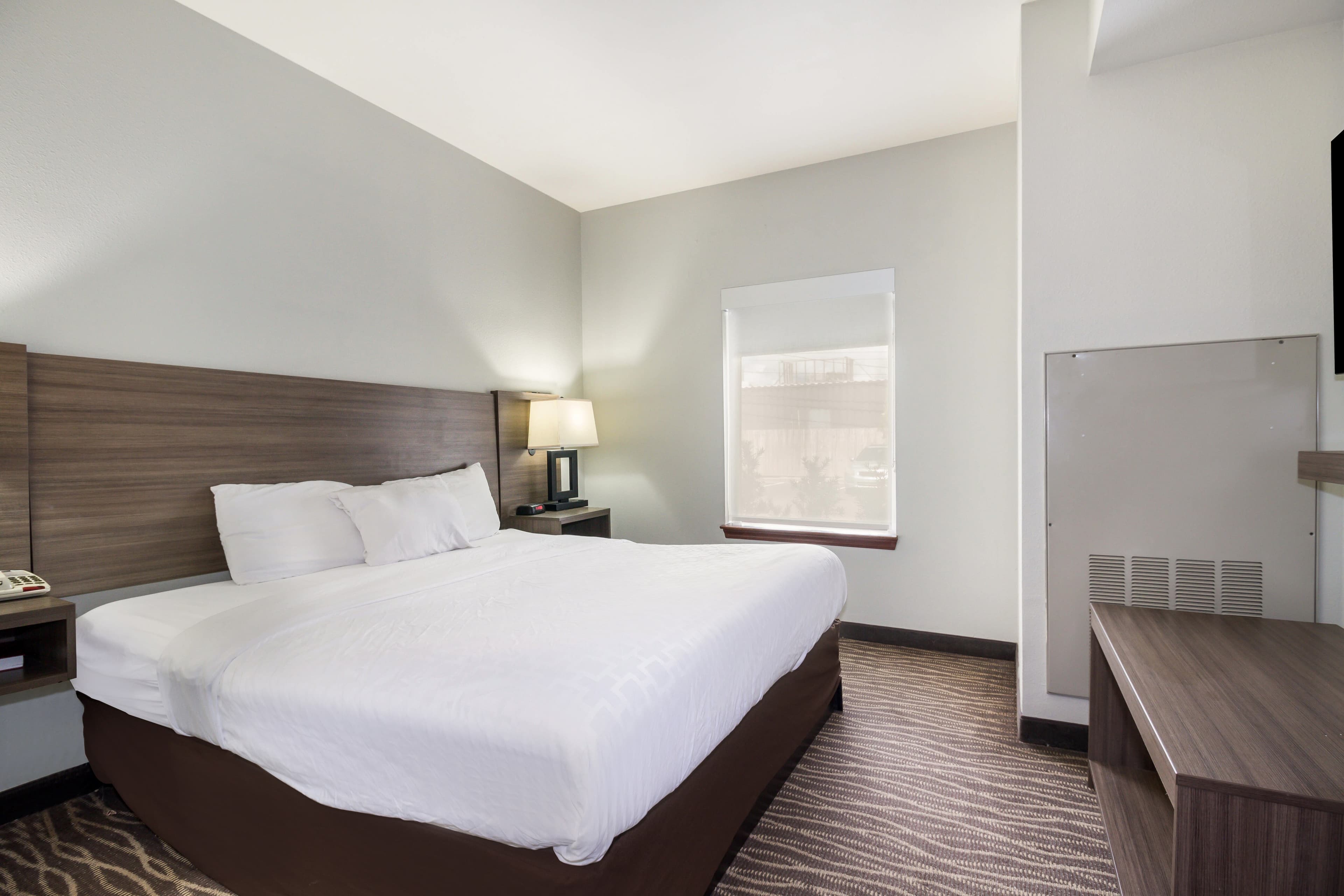 Clarion Pointe Charleston - West Ashley — 21