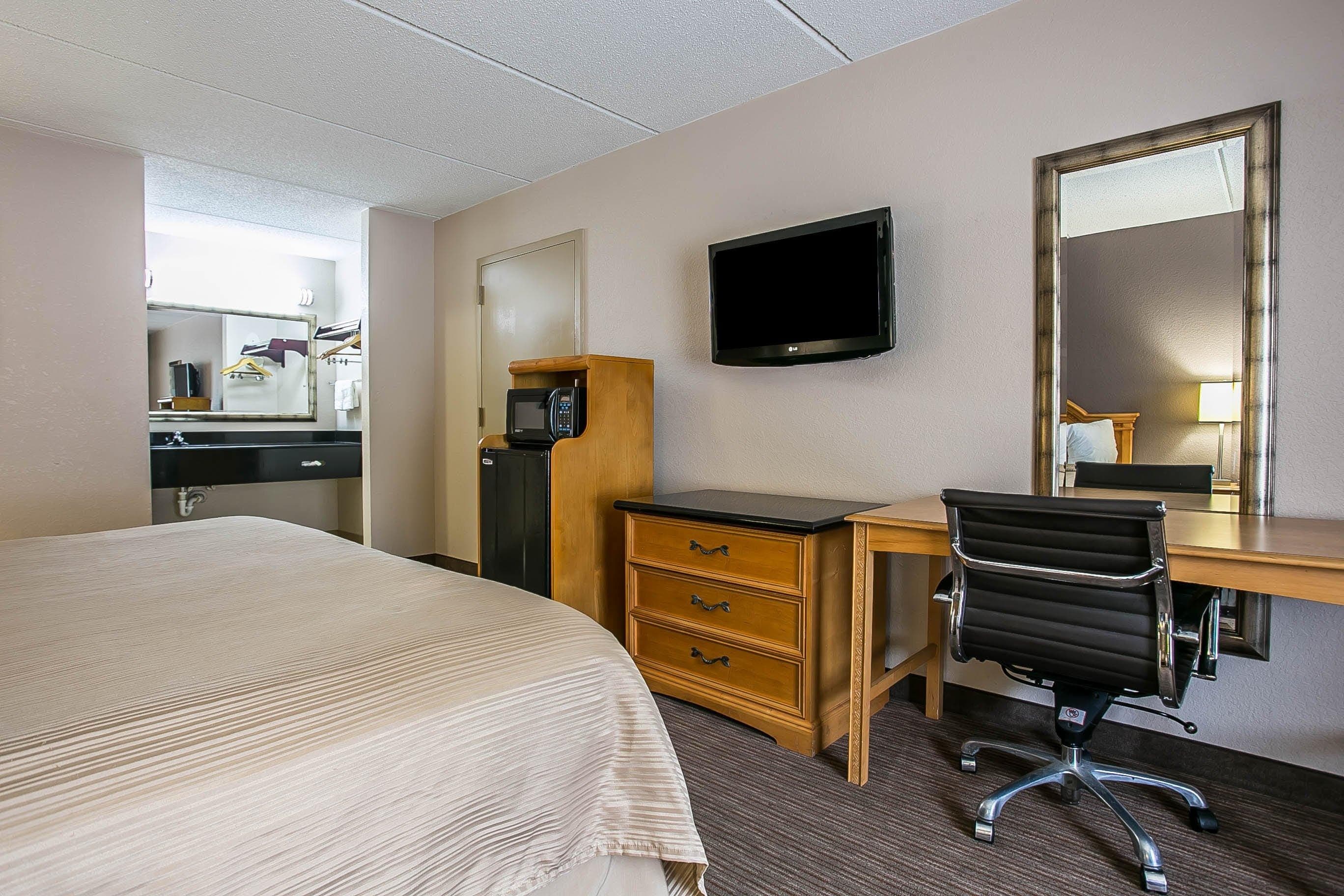 Quality Inn Hartsville — 7