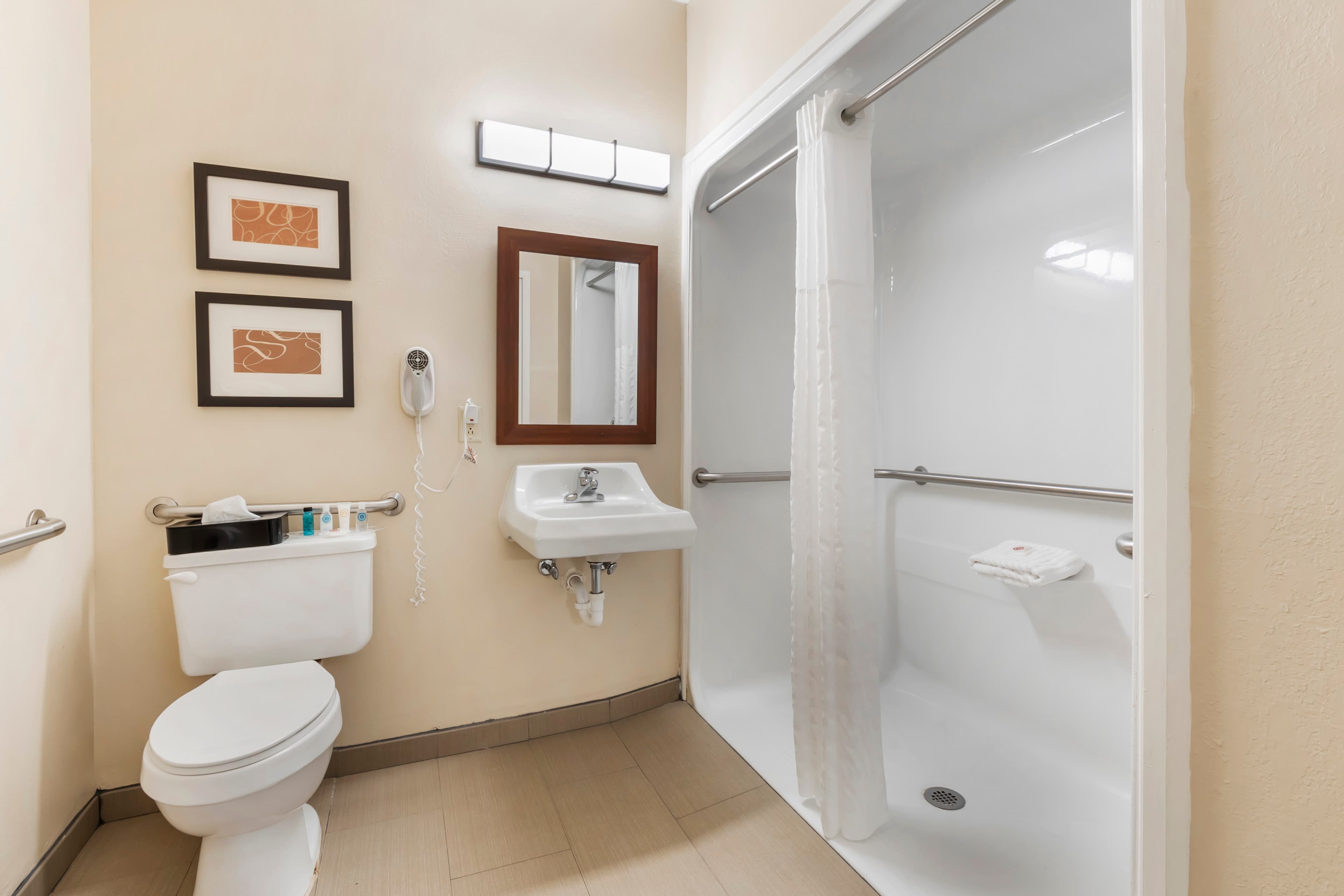 Comfort Inn Summerville - Charleston — 17