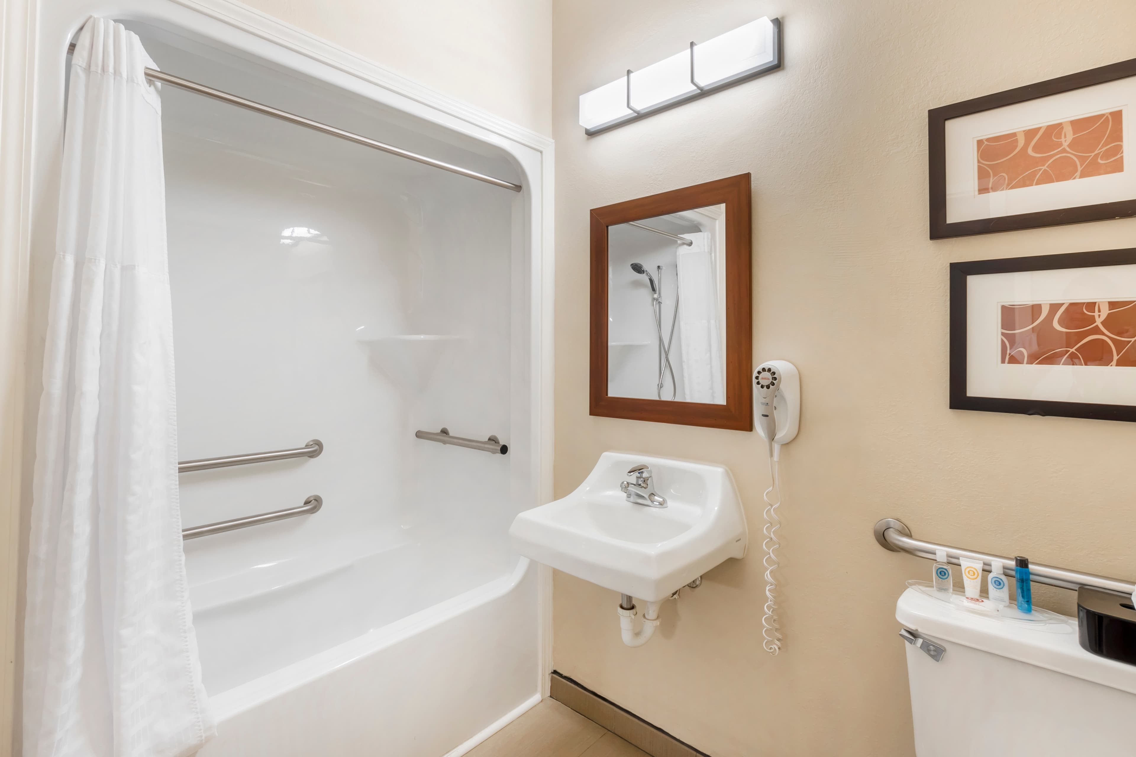 Comfort Inn Summerville - Charleston — 13