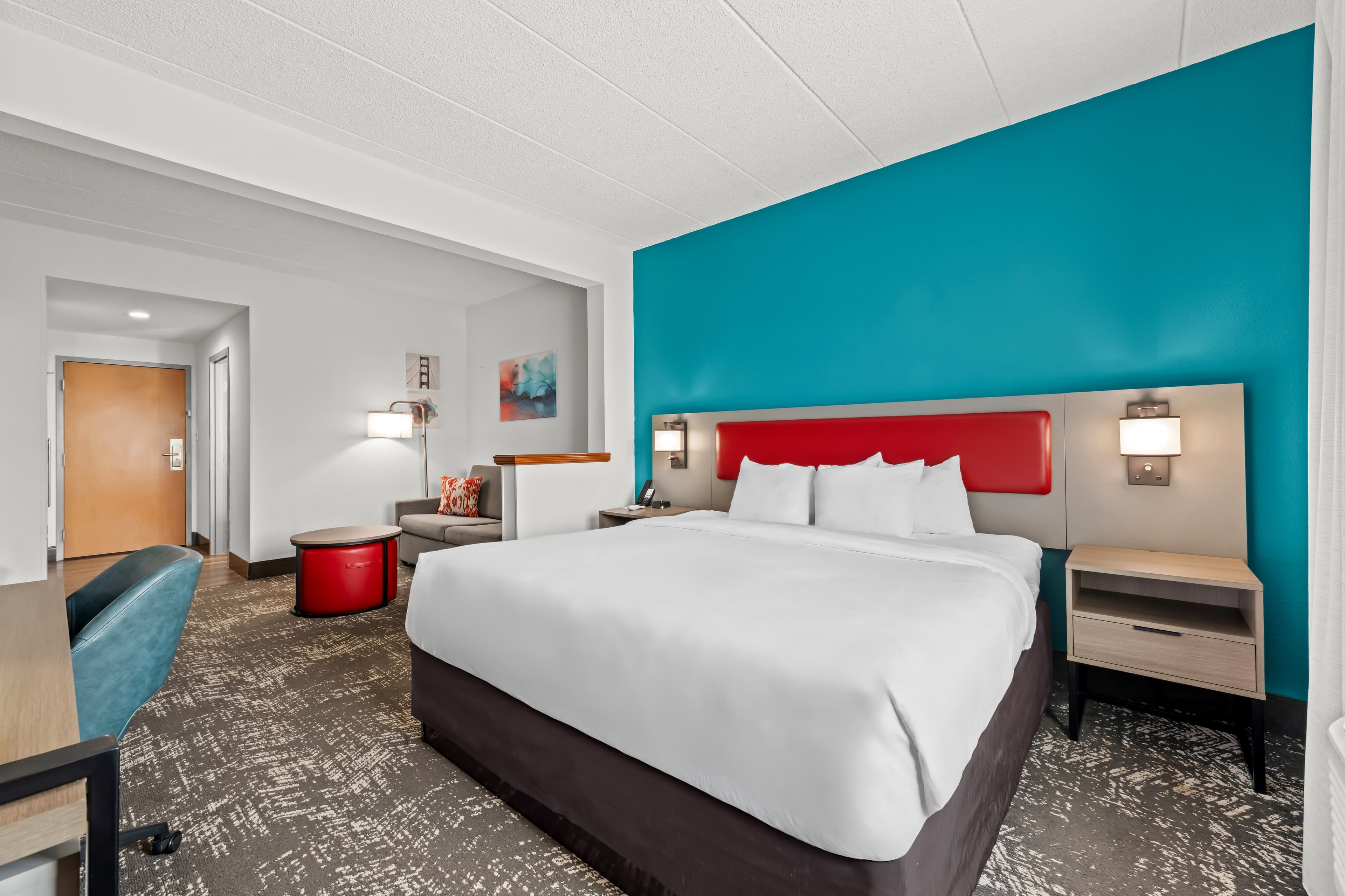 Comfort Suites Columbia at Harbison - Image 4