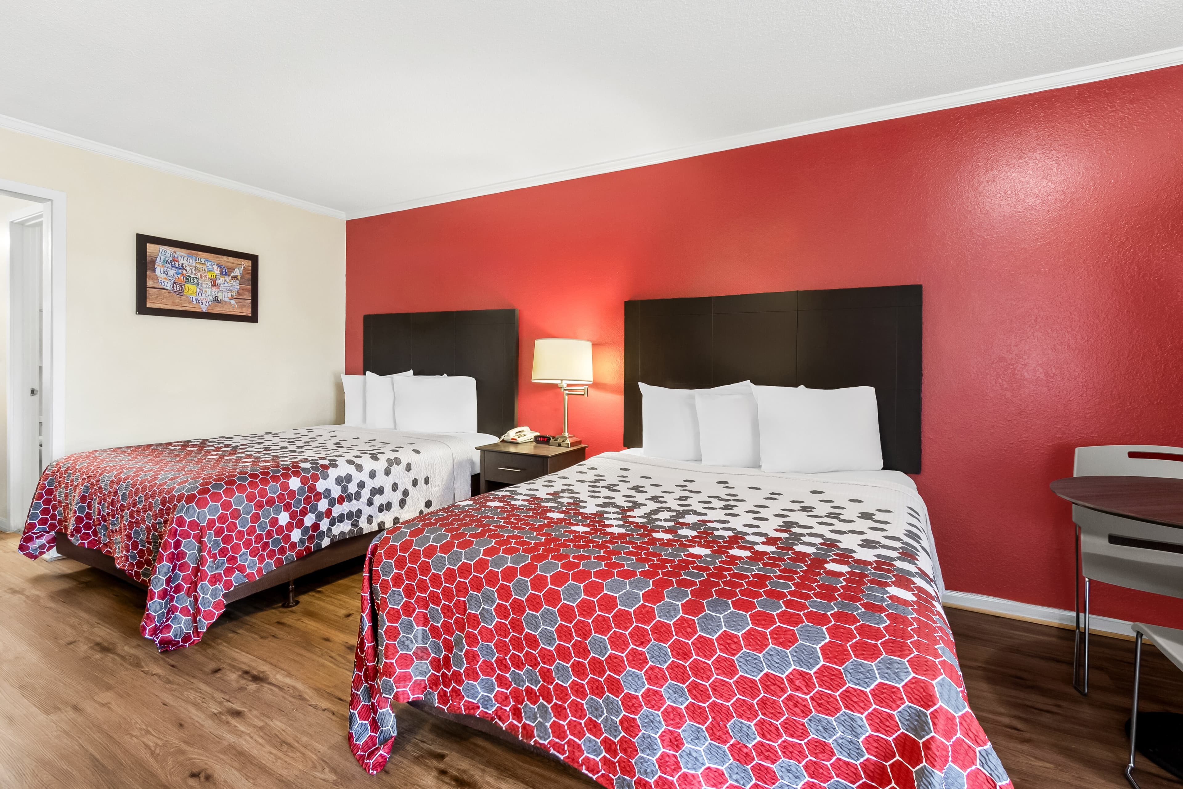 Econo Lodge St. George - Image 4