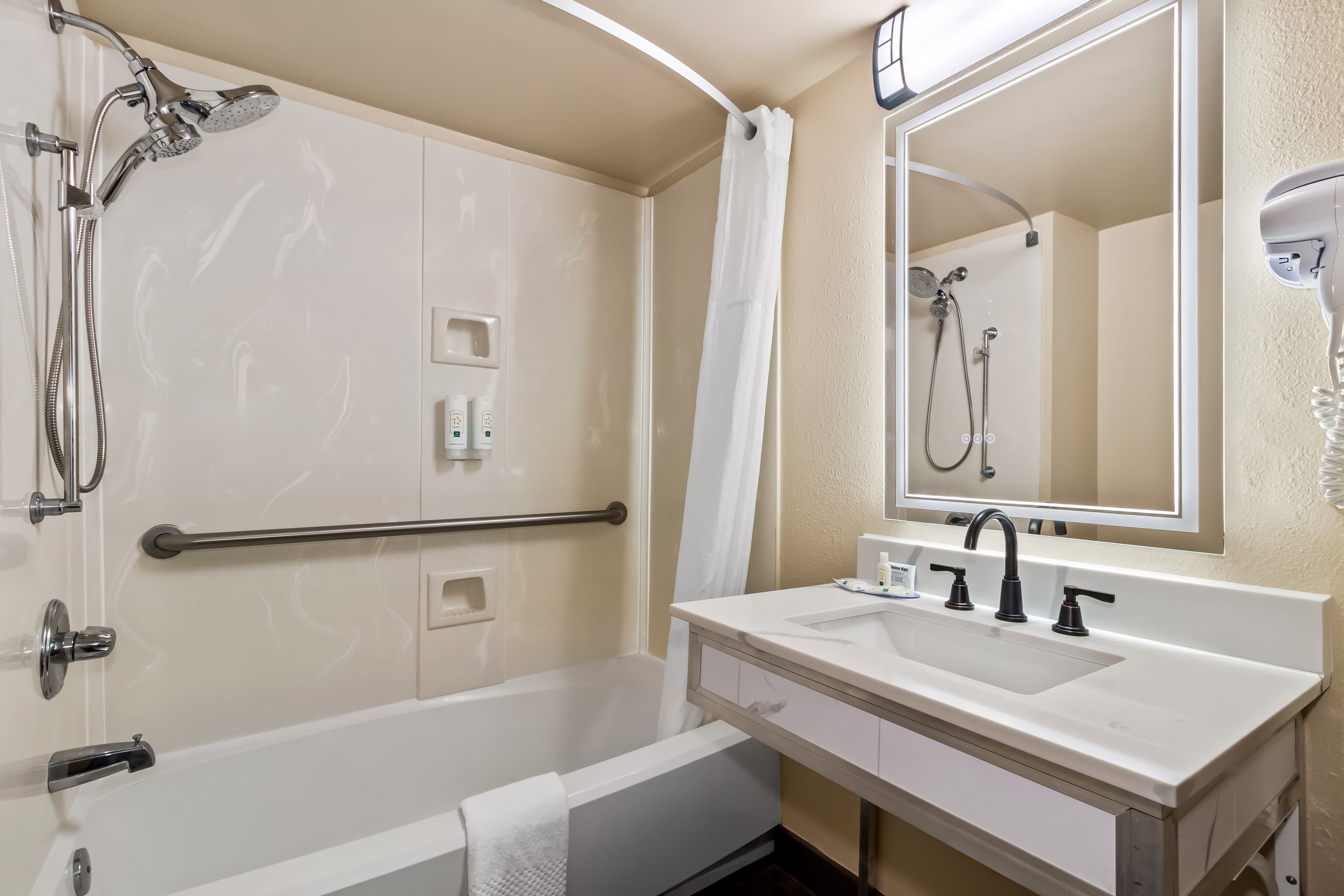 Quality Inn & Suites North Myrtle Beach — 10
