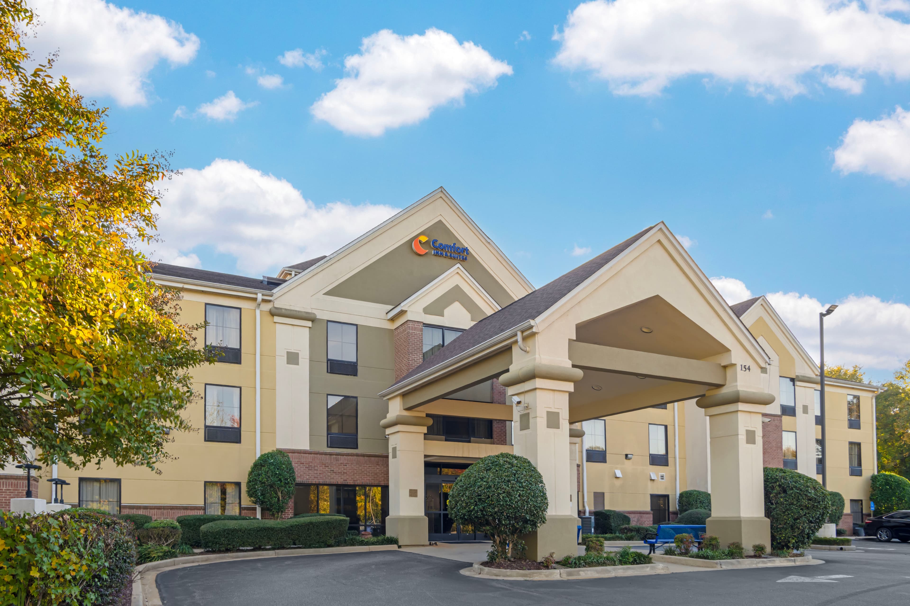 Comfort Inn & Suites Spartanburg North - Image 1