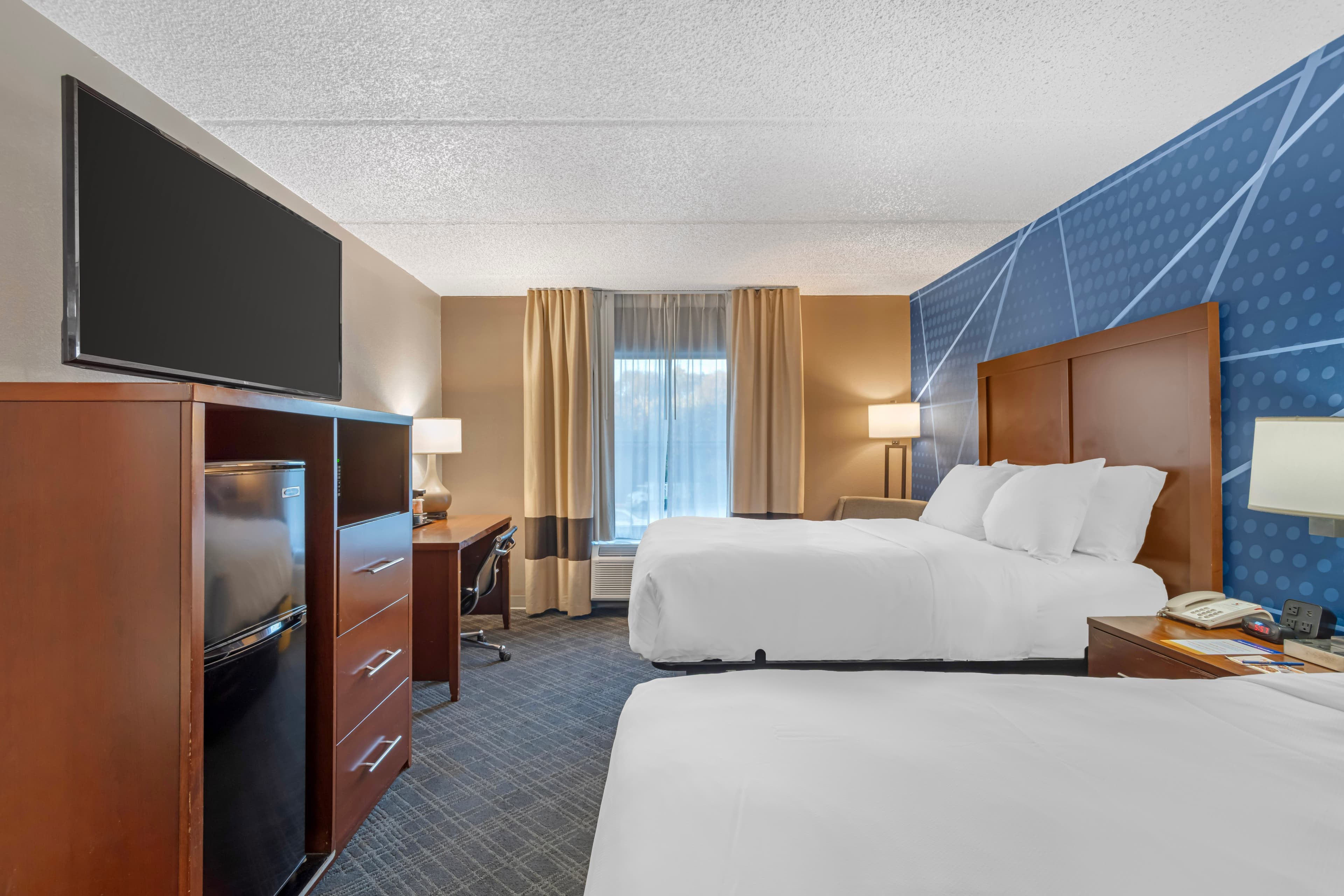 Comfort Inn & Suites Spartanburg North - Image 4