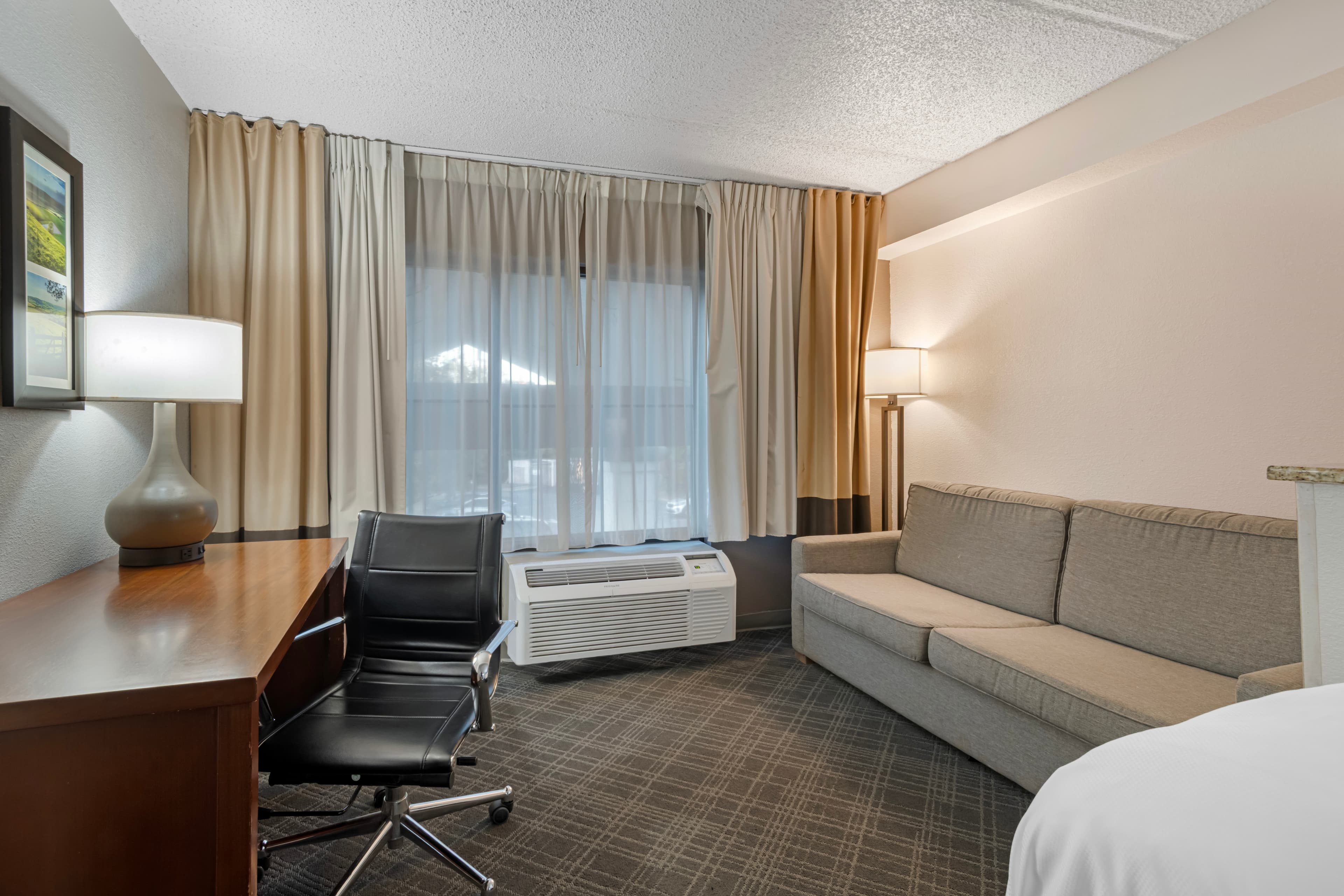 Comfort Inn & Suites Spartanburg North — 19