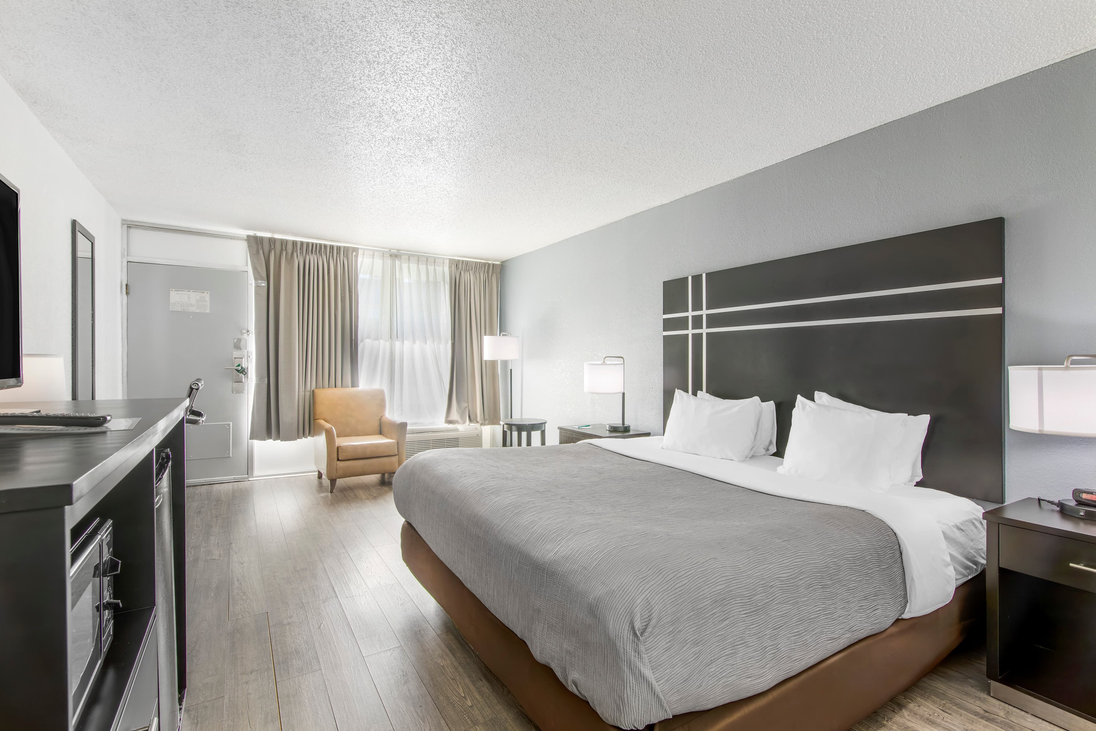 Quality Inn & Suites Hardeeville - Savannah North - Image 1
