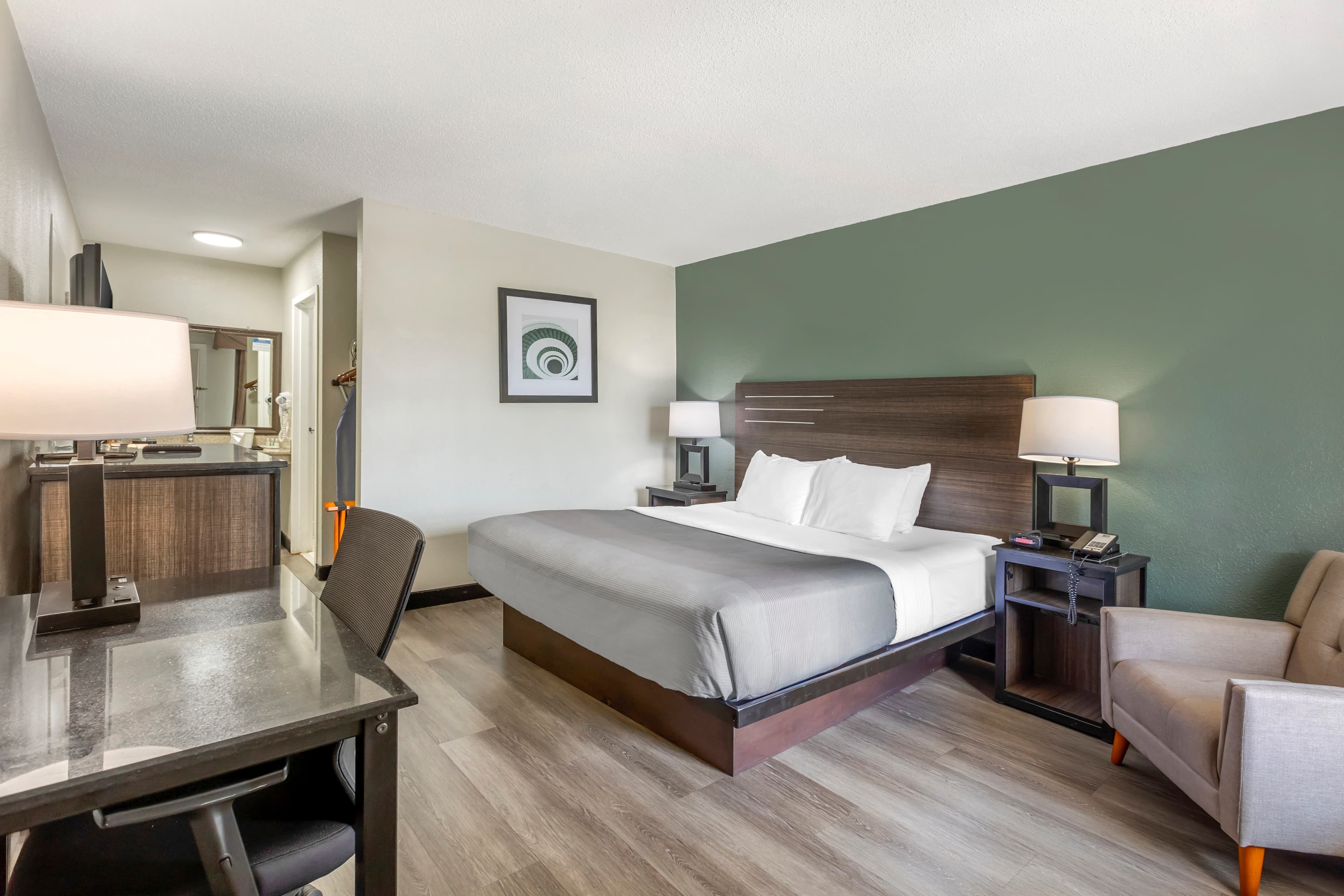 Quality Inn & Suites Santee I-95 — 6