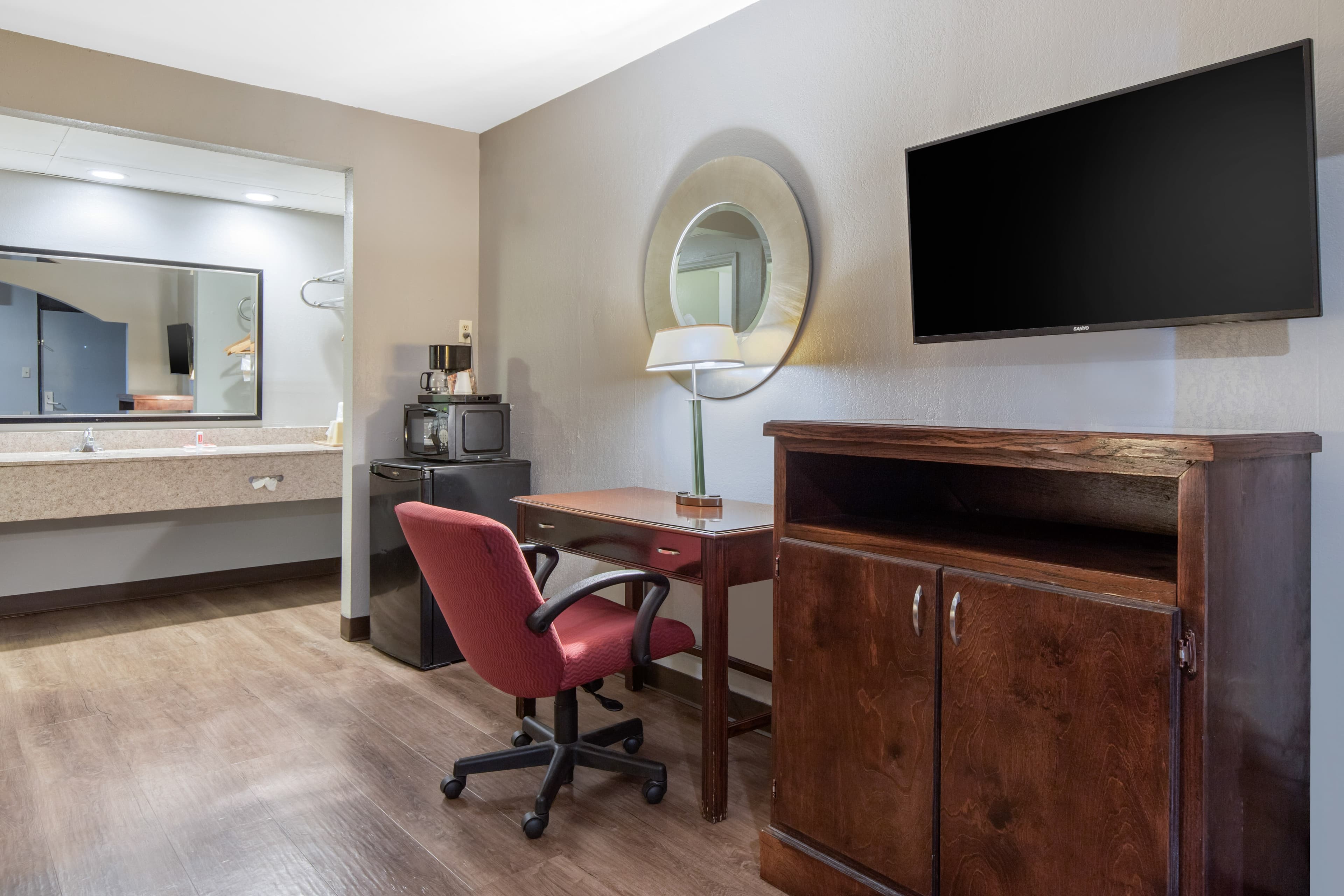 Econo Lodge Aiken Central - Image 3