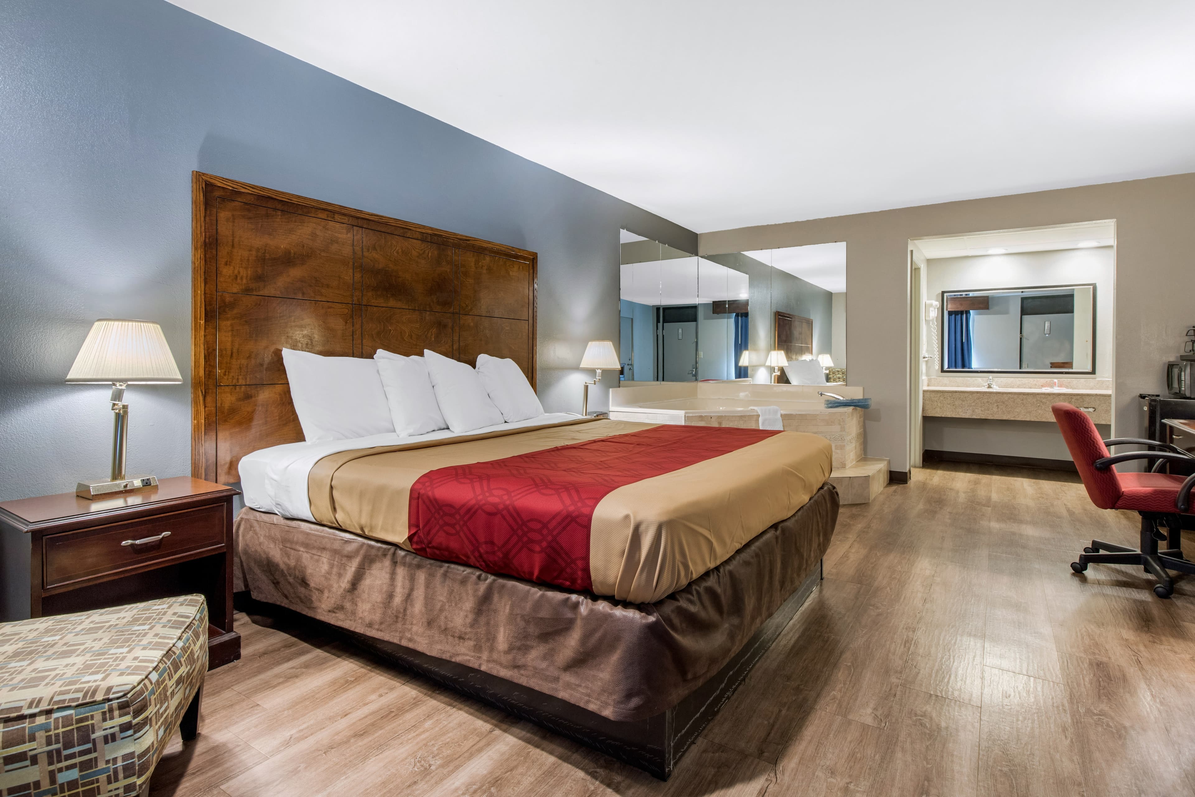 Econo Lodge Aiken Central — 38