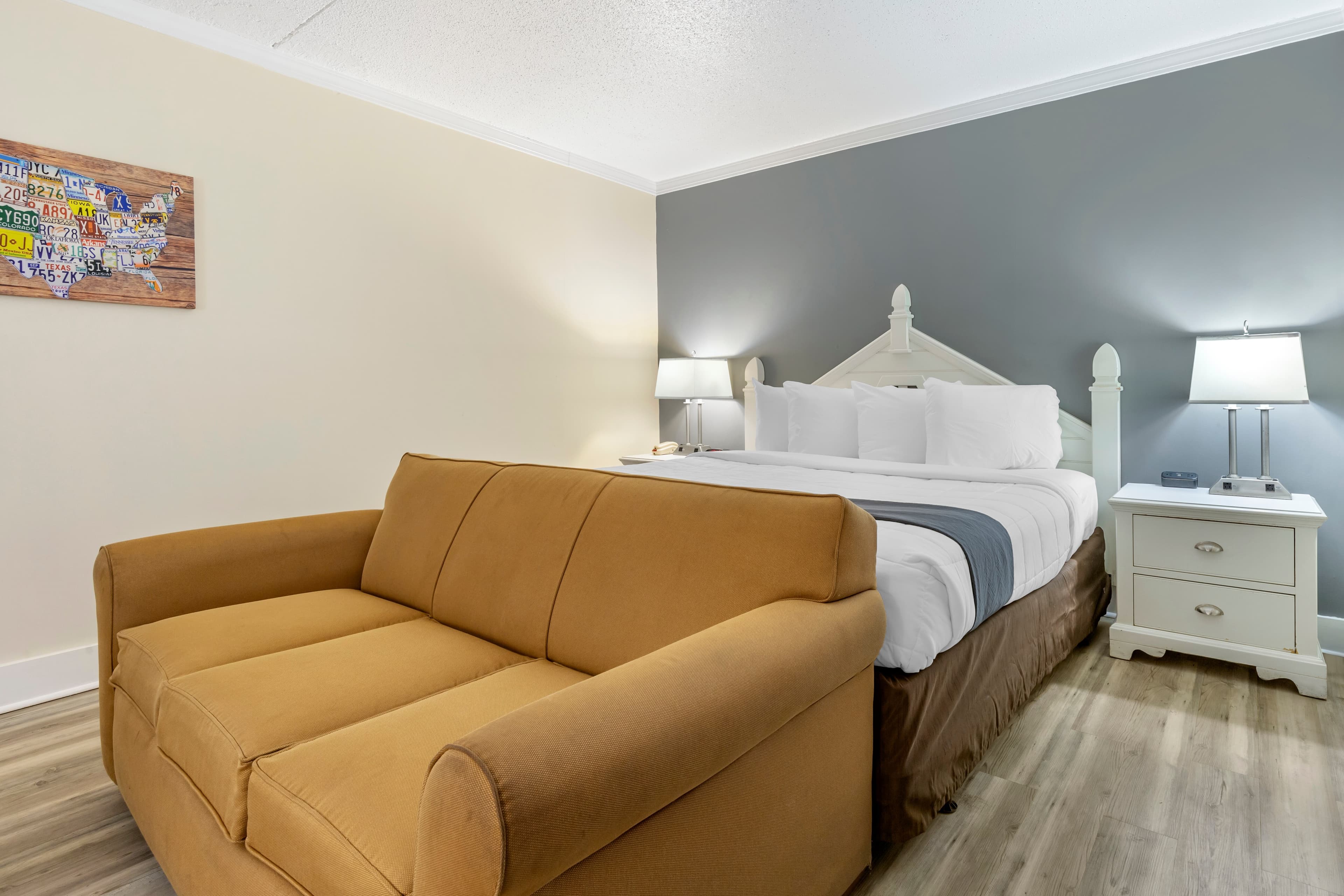 Econo Lodge Conway Central - Image 2