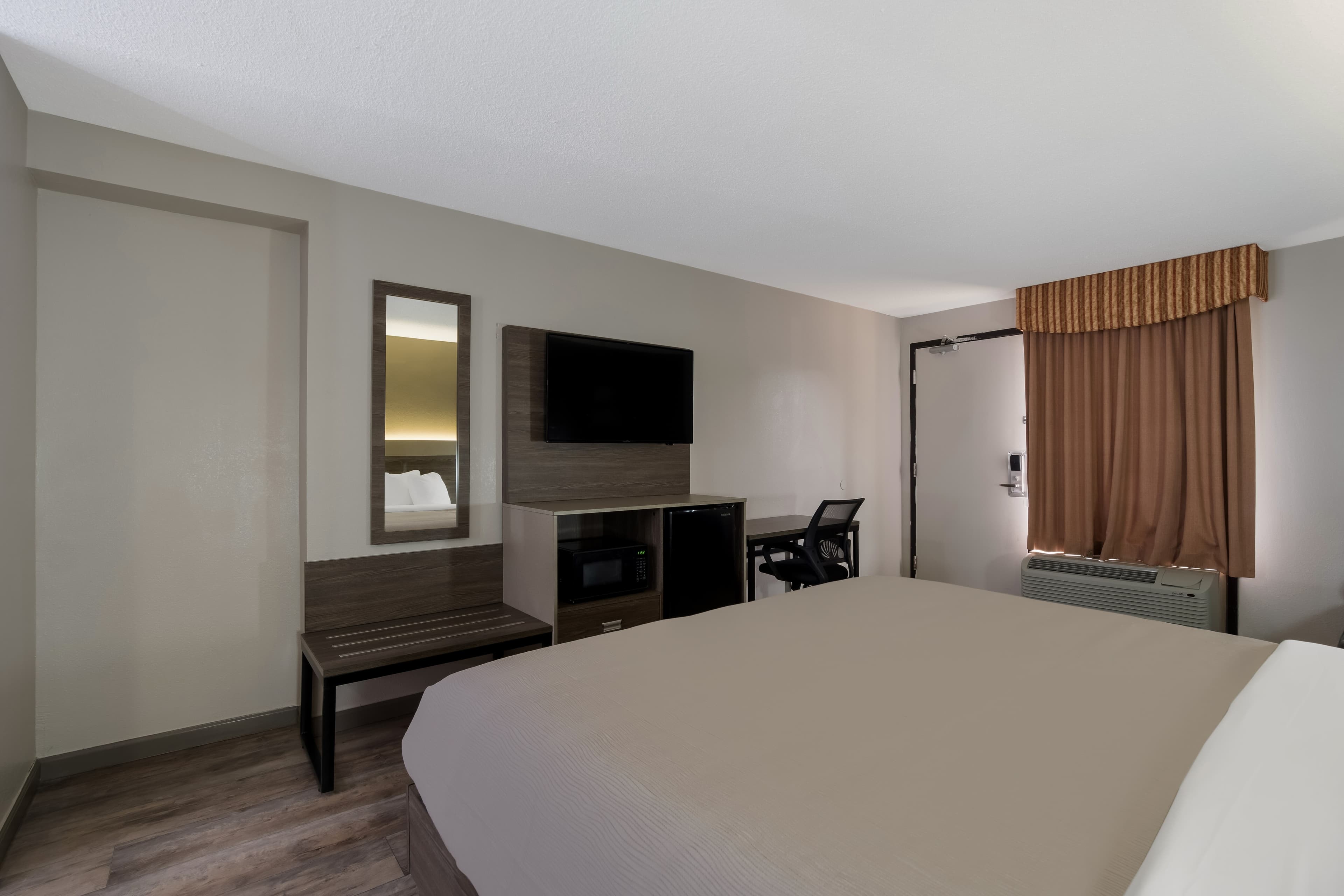 Quality Inn Fort Jackson — 10