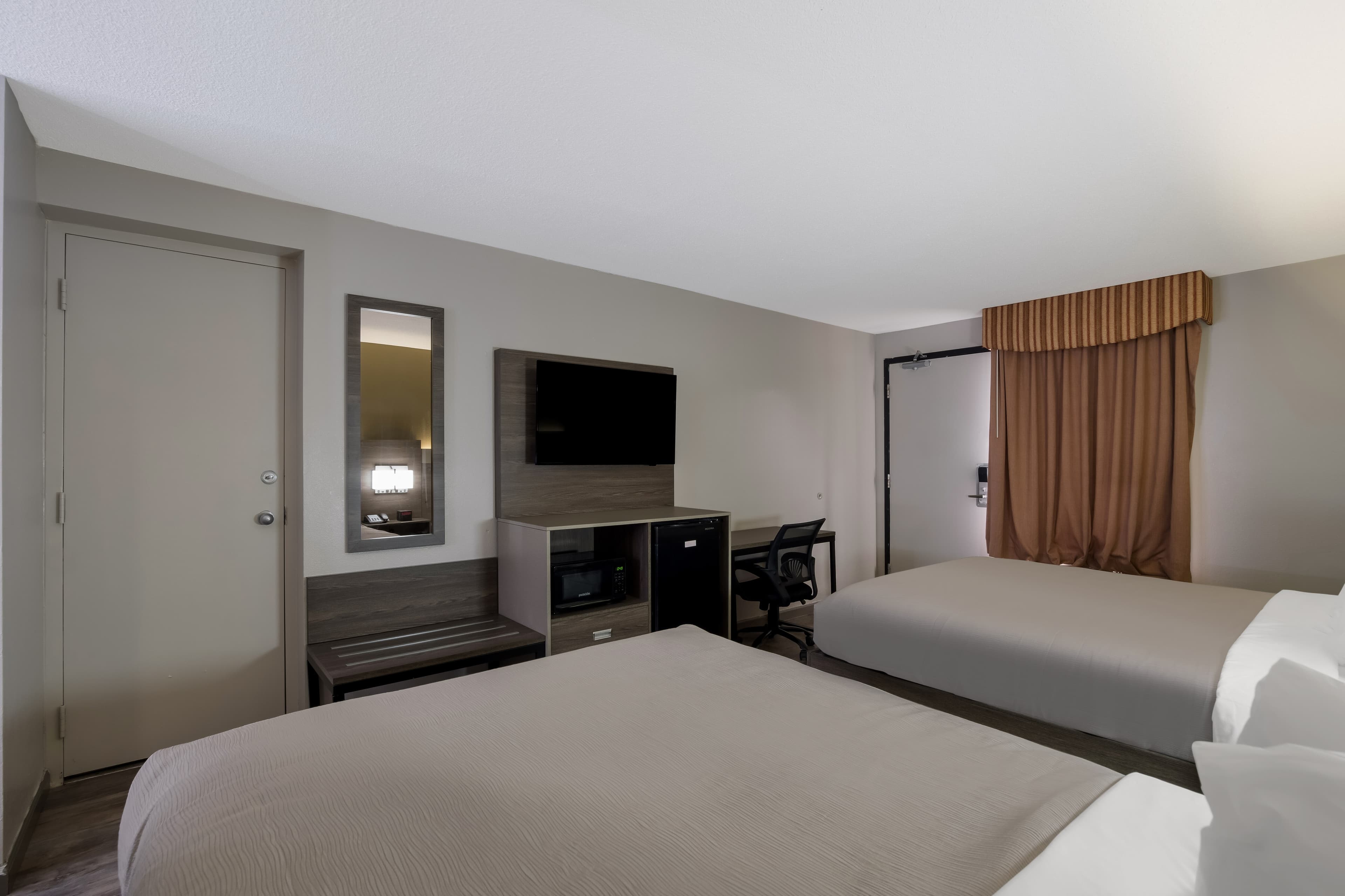 Quality Inn Fort Jackson — 13