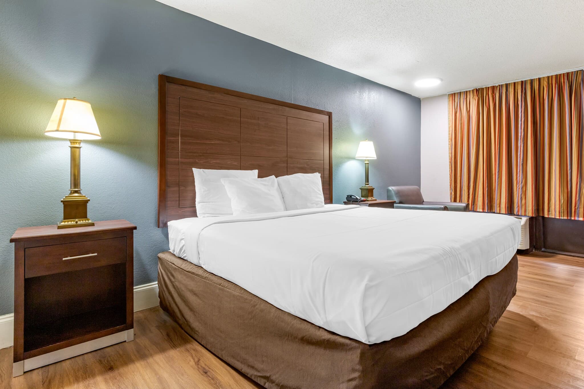 Econo Lodge Rock Hill Northeast - Image 1
