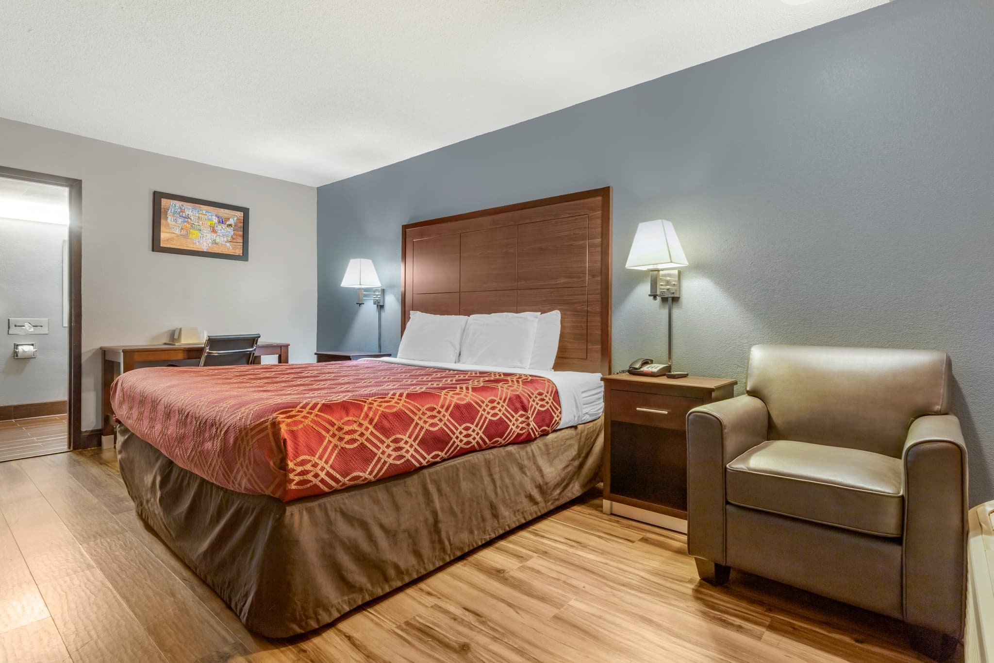 Econo Lodge Rock Hill Northeast — 10