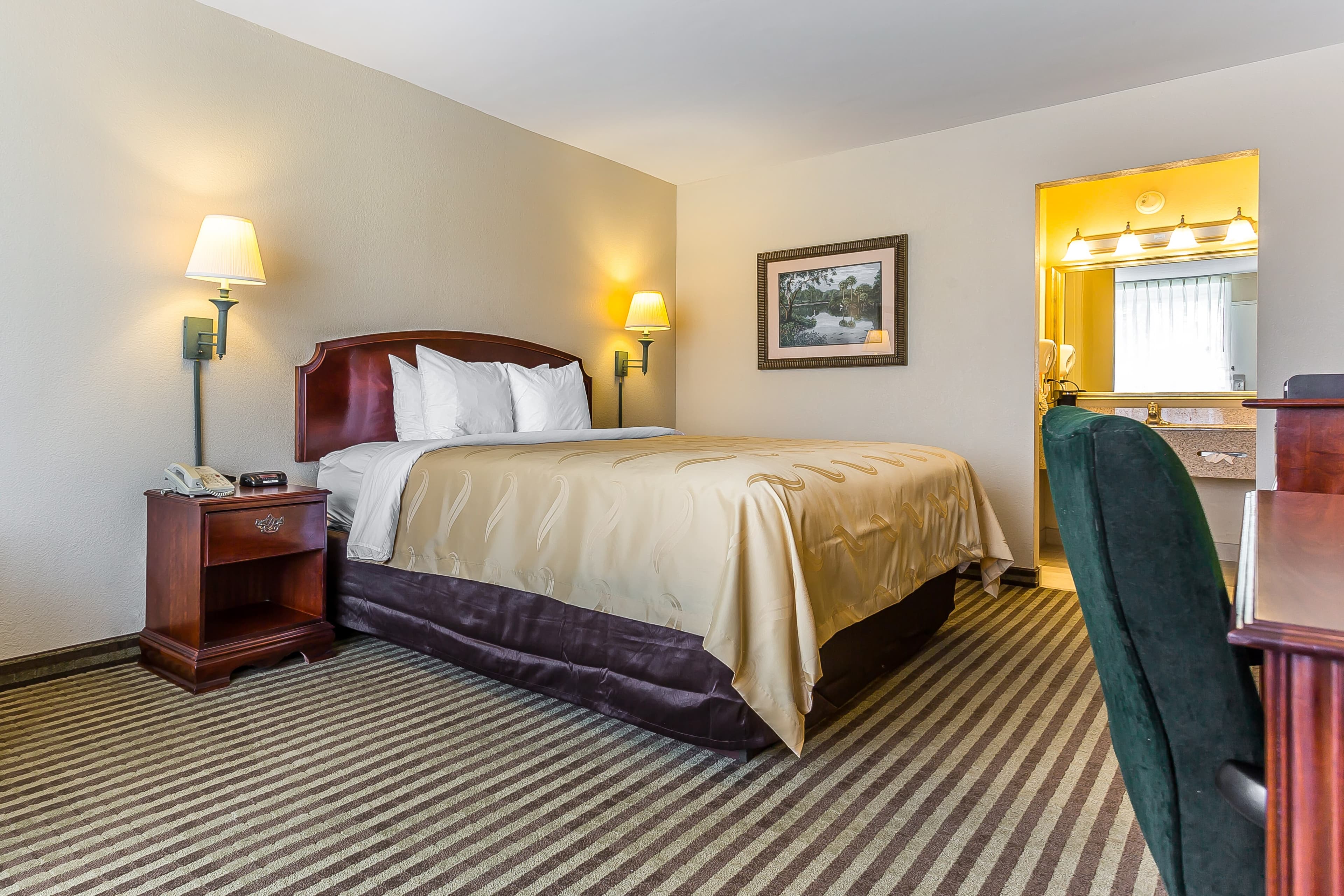 Quality Inn & Suites Georgetown - Image 2