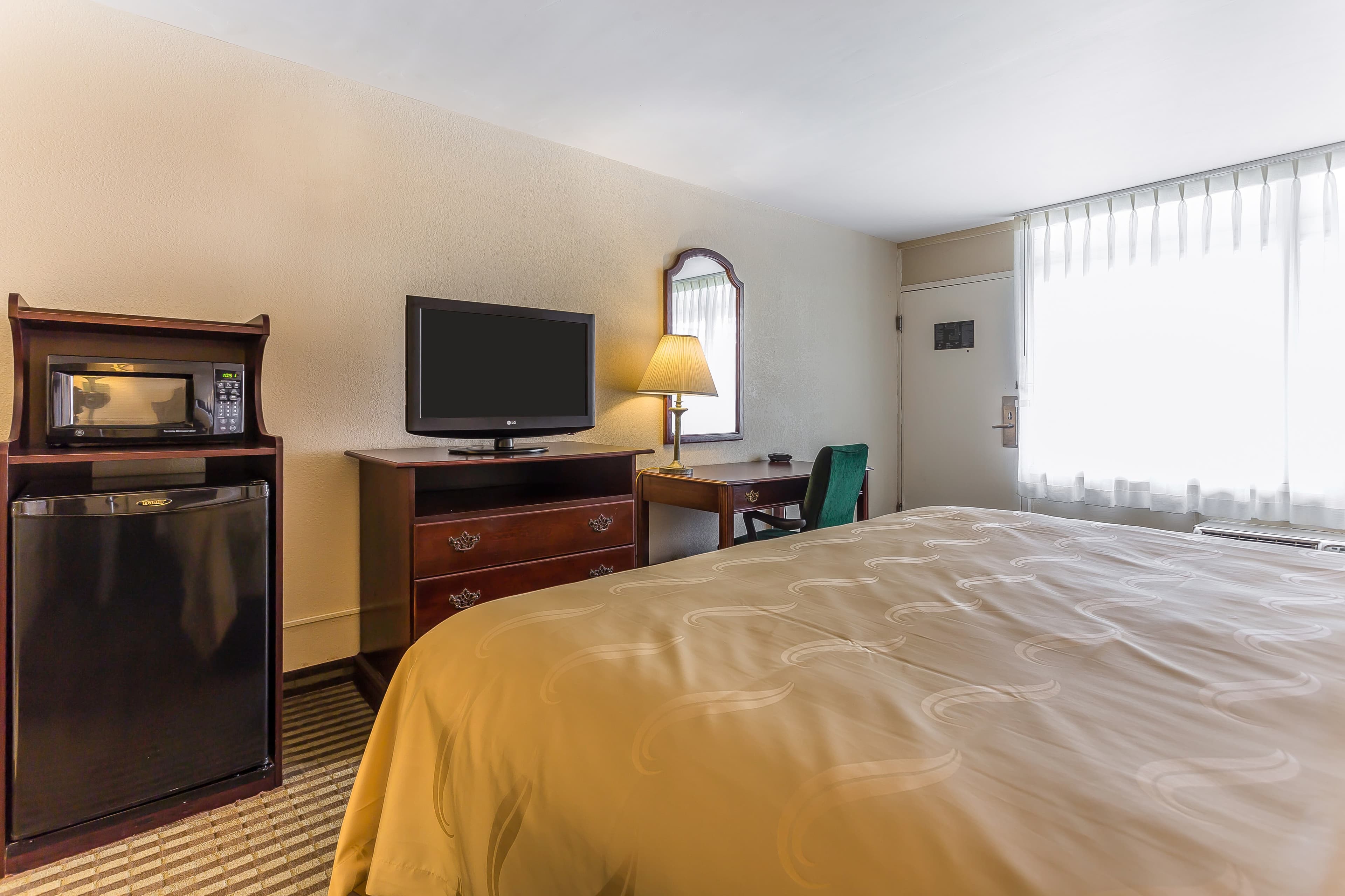 Quality Inn & Suites Georgetown - Image 5