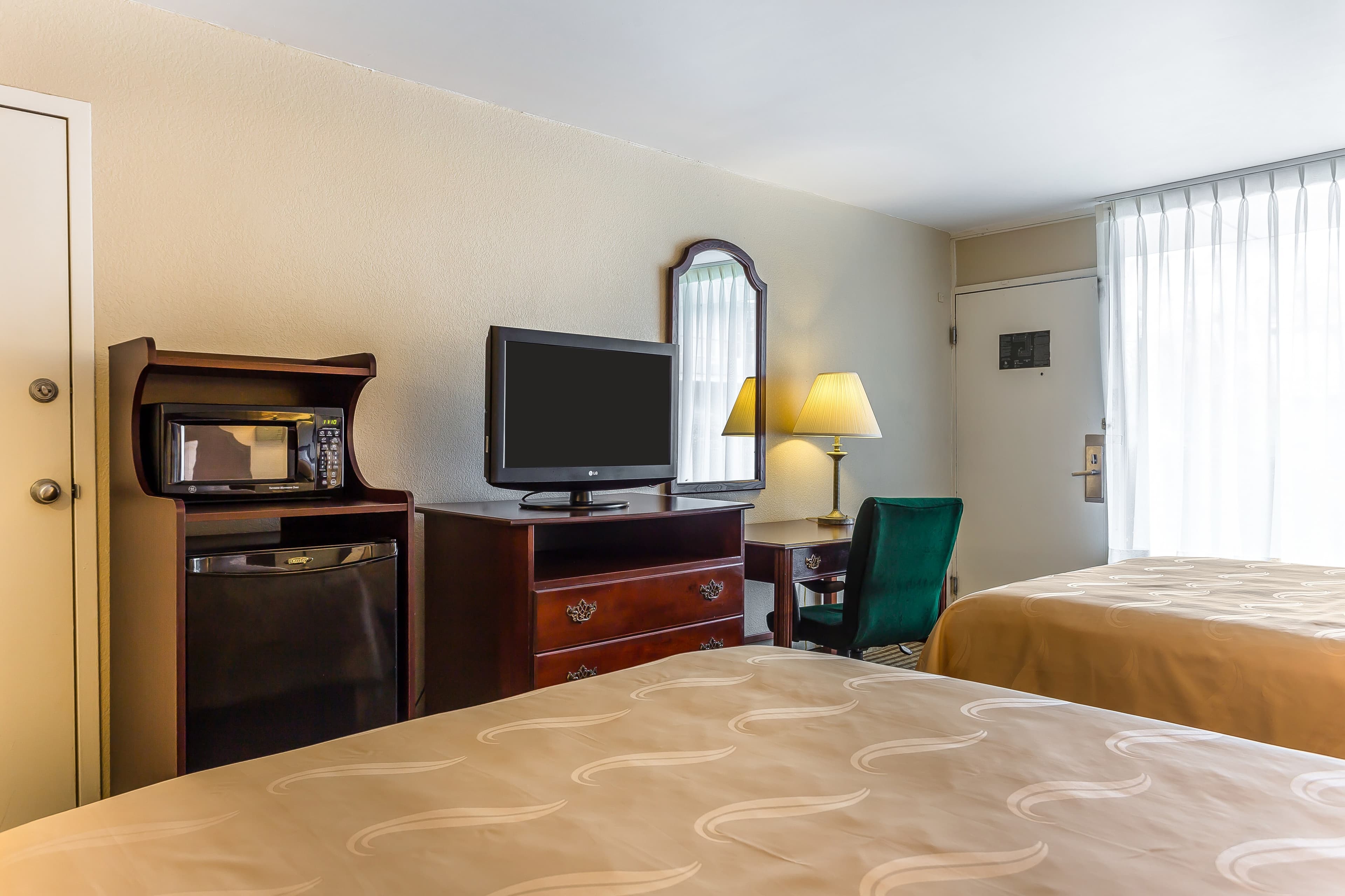 Quality Inn & Suites Georgetown — 14