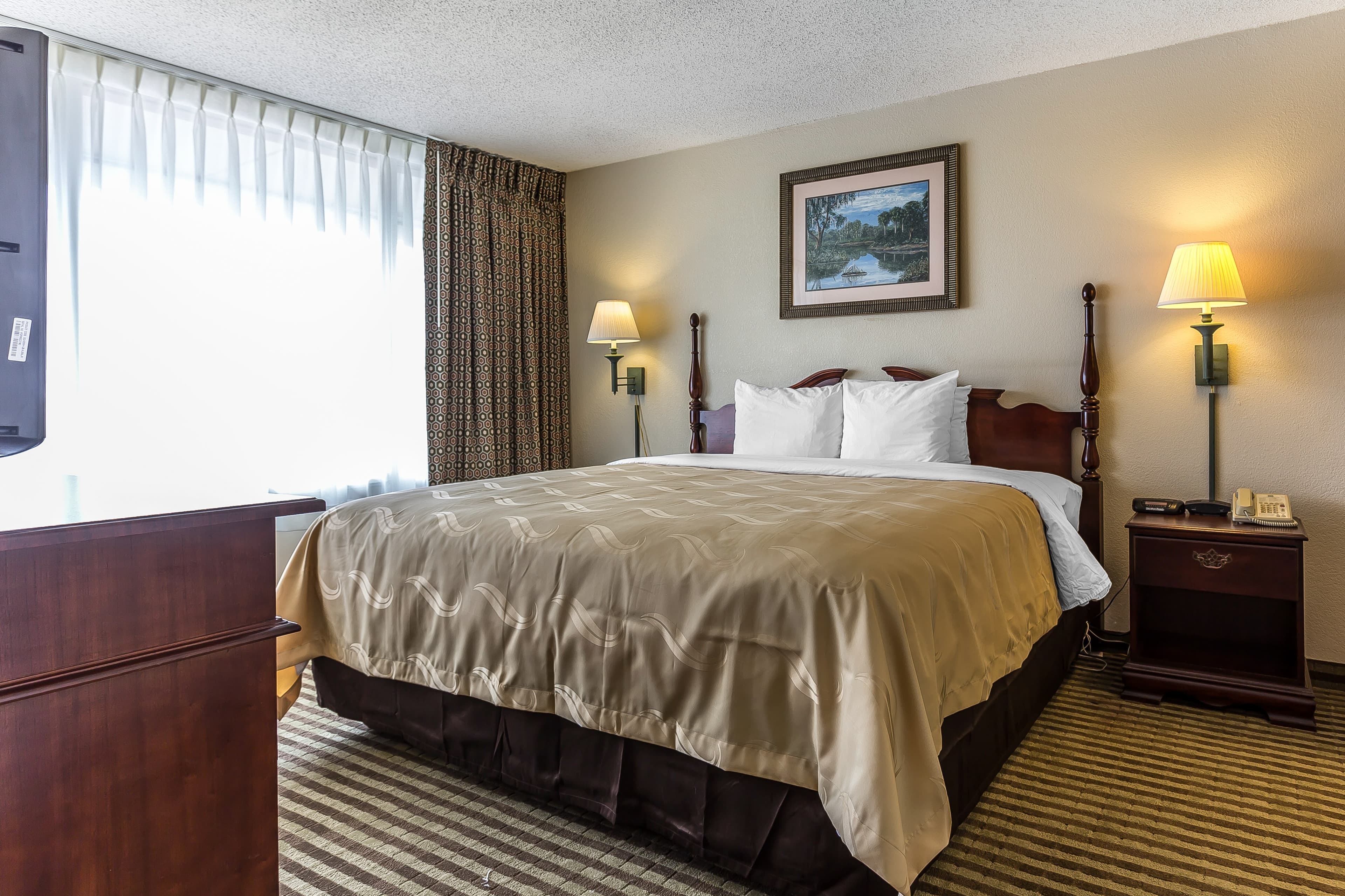 Quality Inn & Suites Georgetown — 15