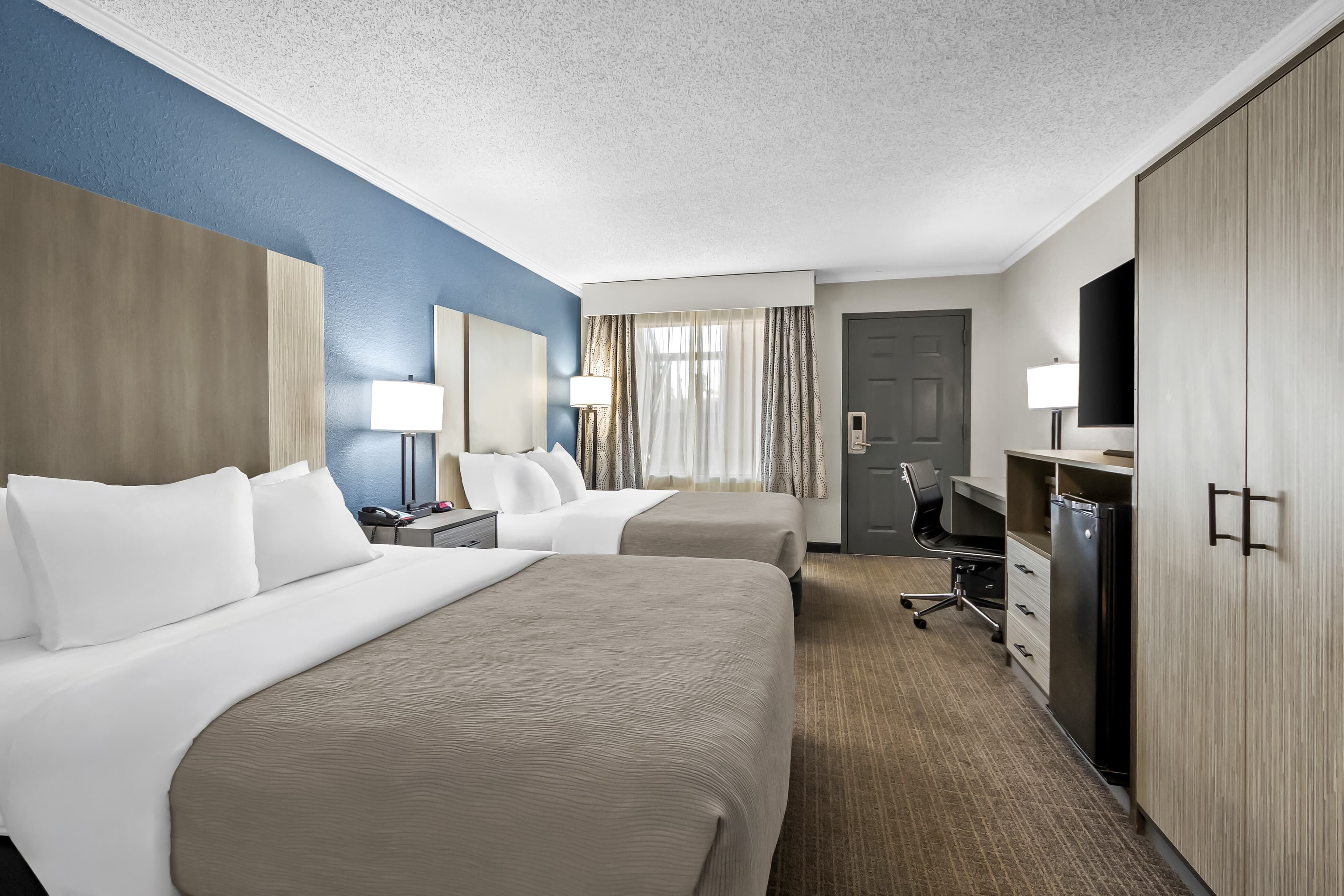 Quality Inn & Suites Florence Civic Center — 10