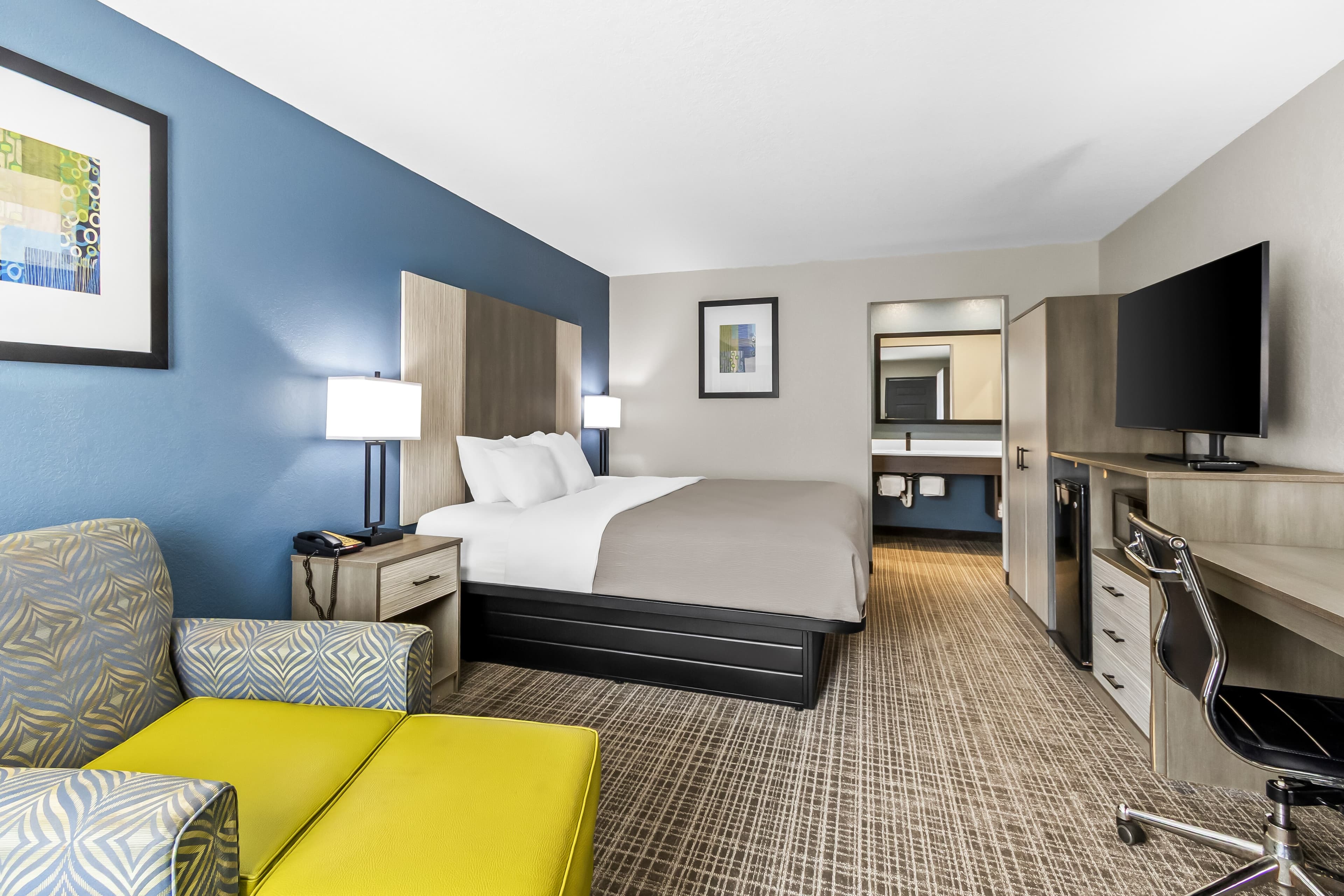 Quality Inn & Suites Florence Civic Center — 14