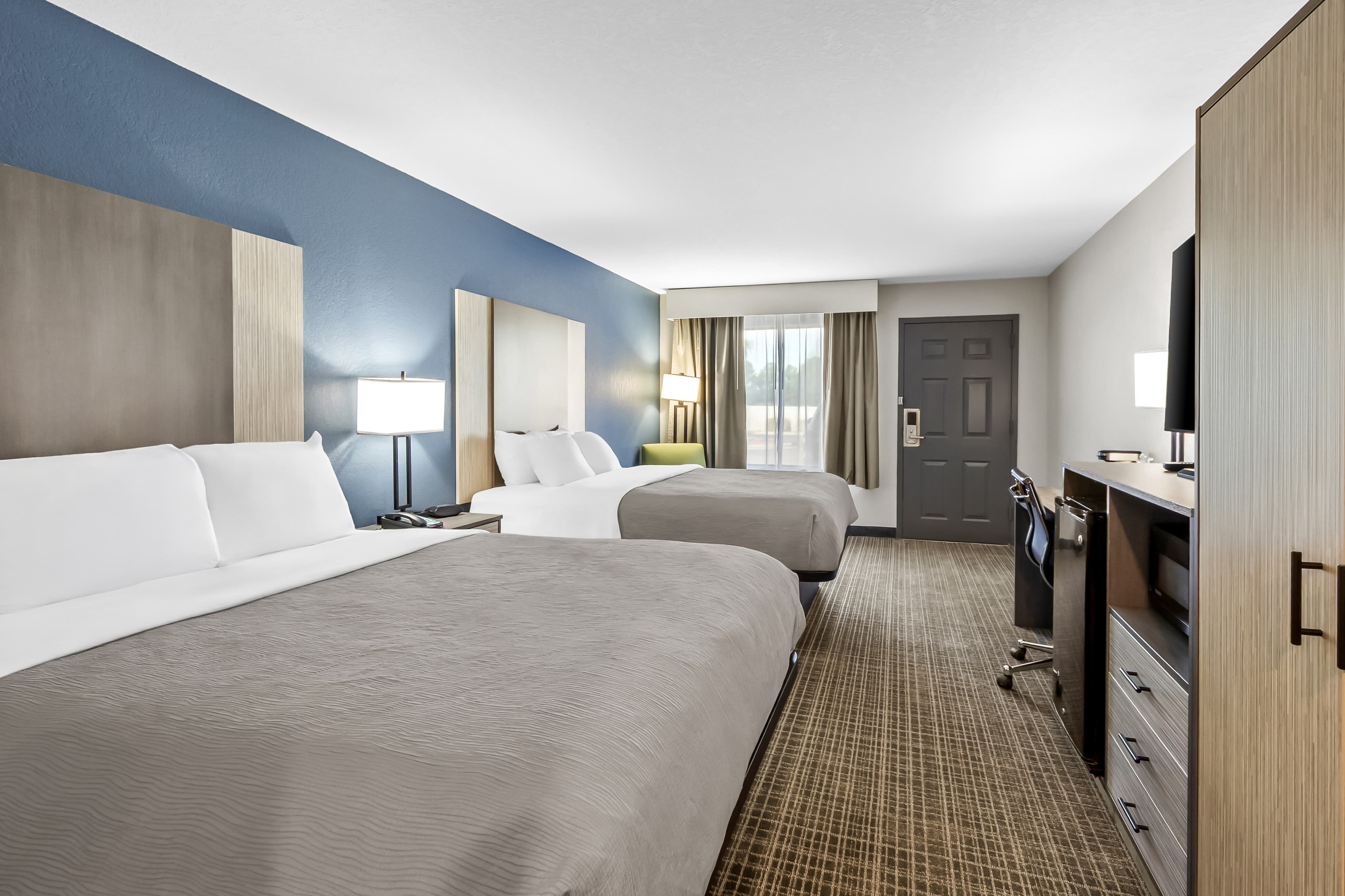 Quality Inn & Suites Florence Civic Center — 19