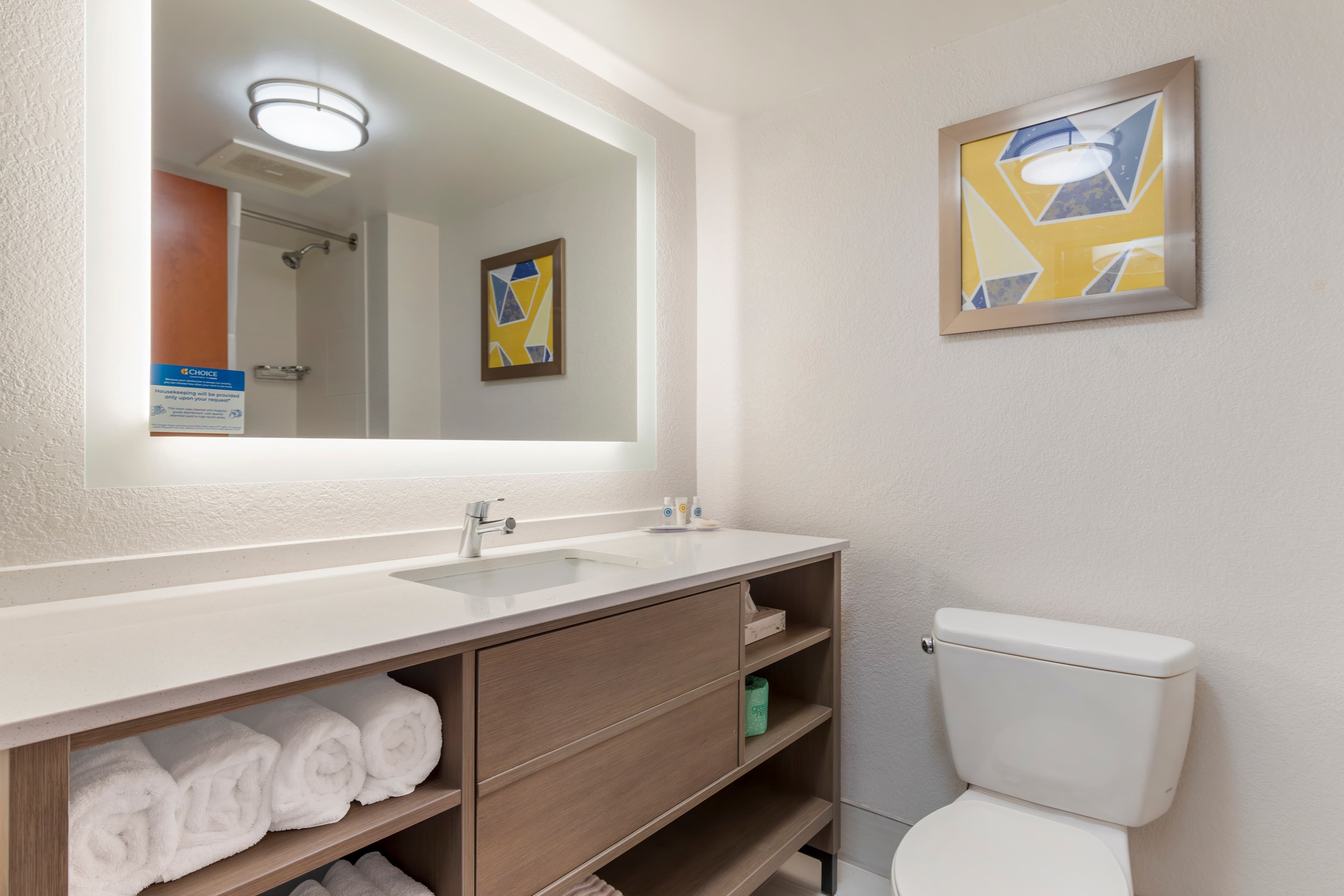 Comfort Suites Columbia Northeast - Fort Jackson — 39