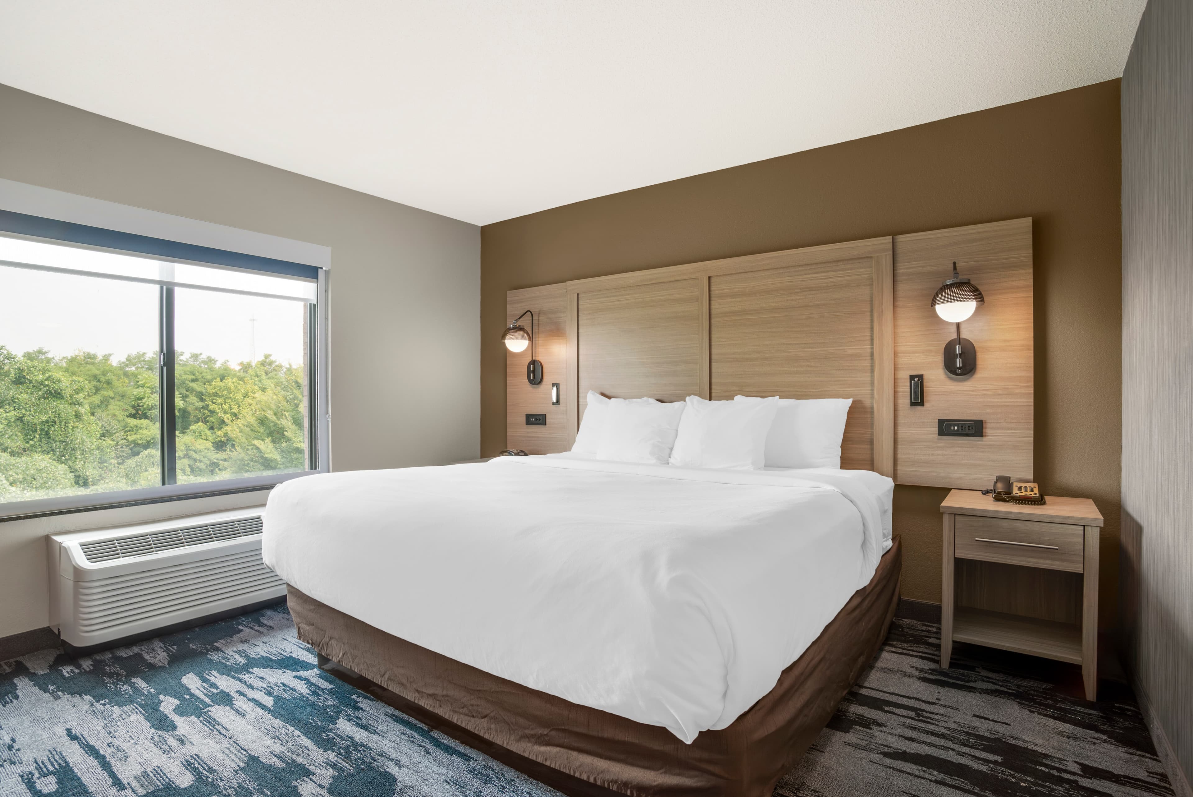 Comfort Suites At WestGate Mall — 26