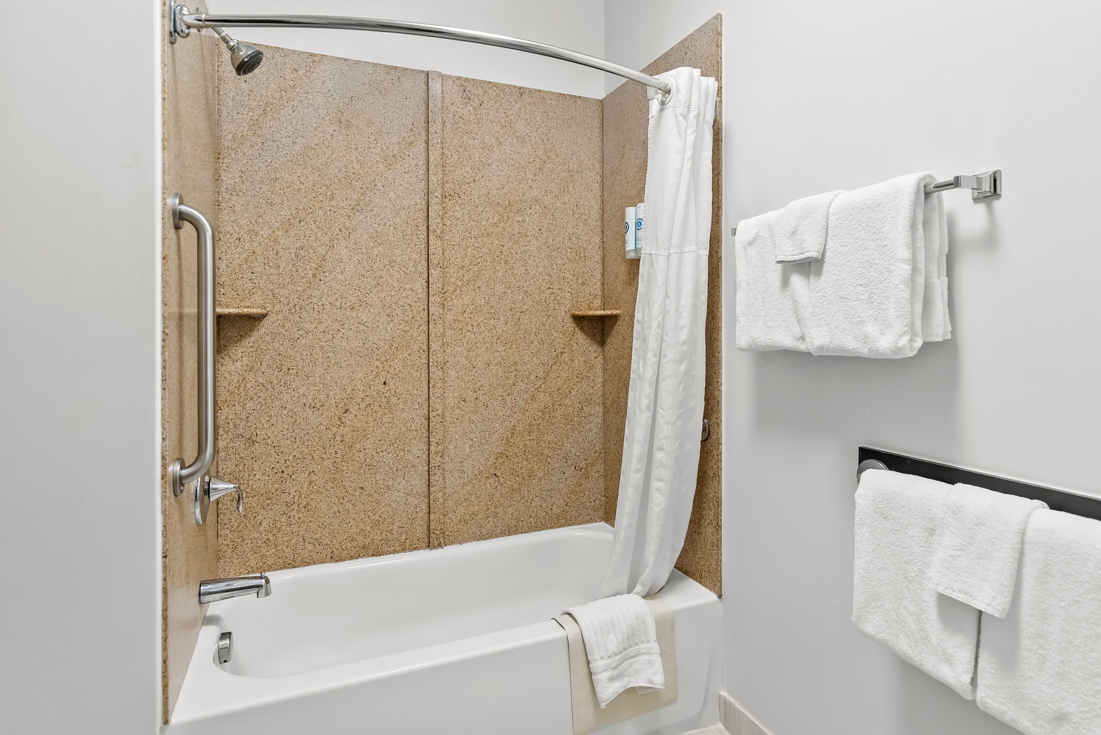 Comfort Suites Simpsonville - Greenville - Image 5