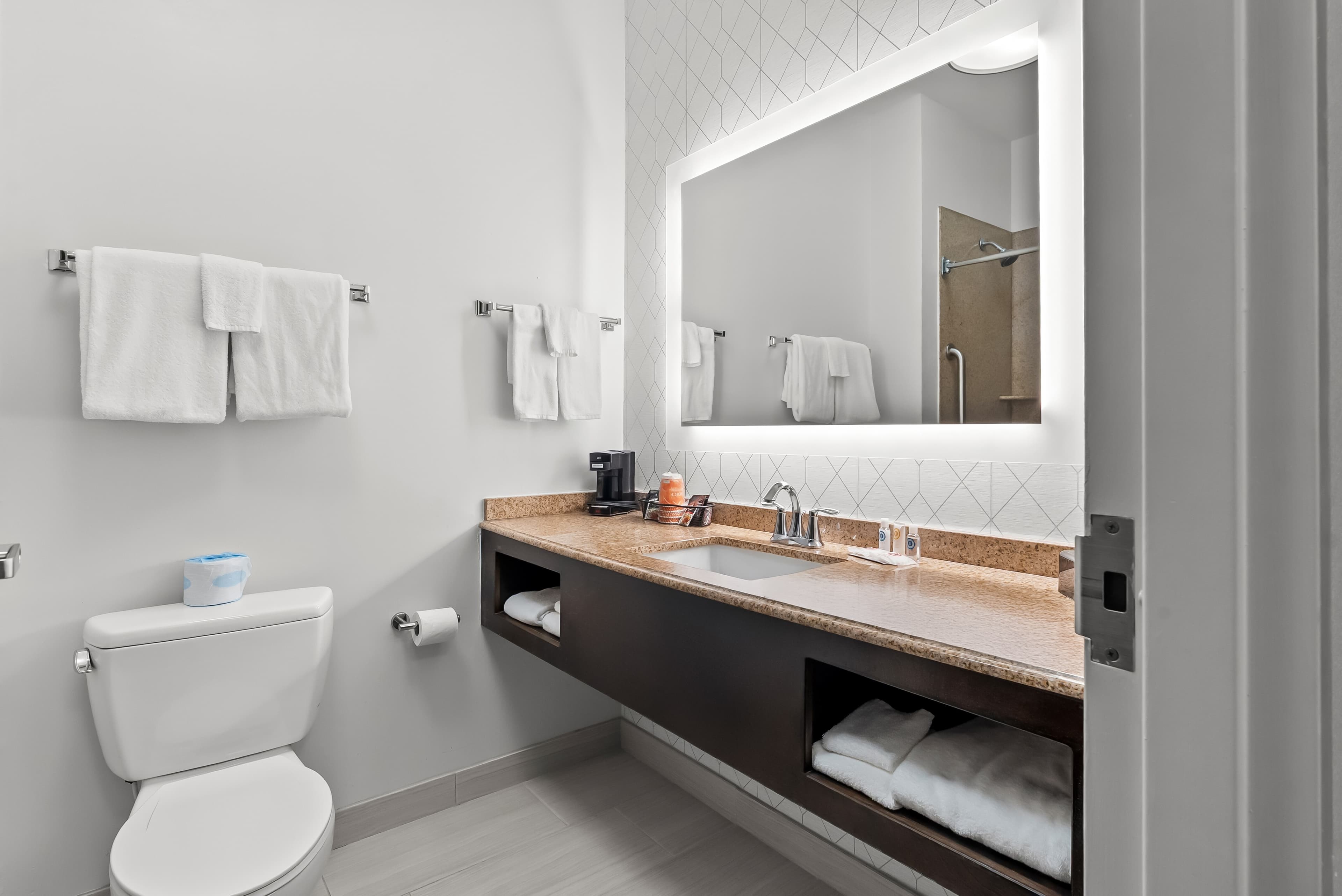 Comfort Suites Simpsonville - Greenville — 19