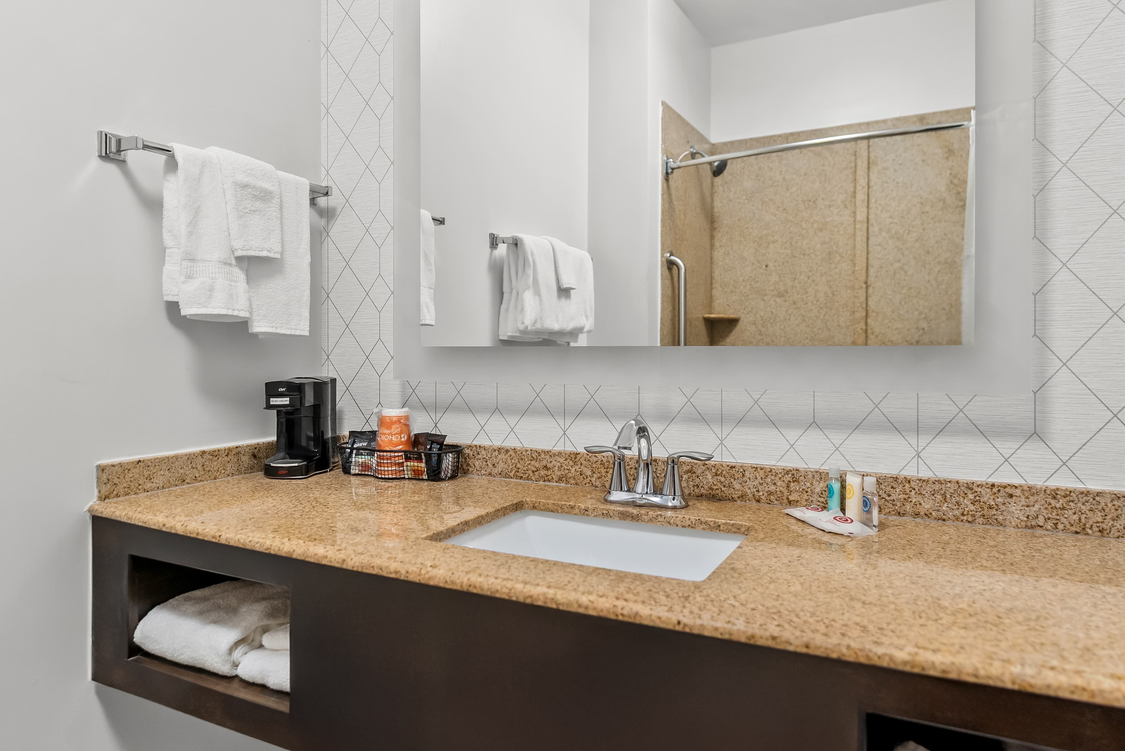 Comfort Suites Simpsonville - Greenville — 16