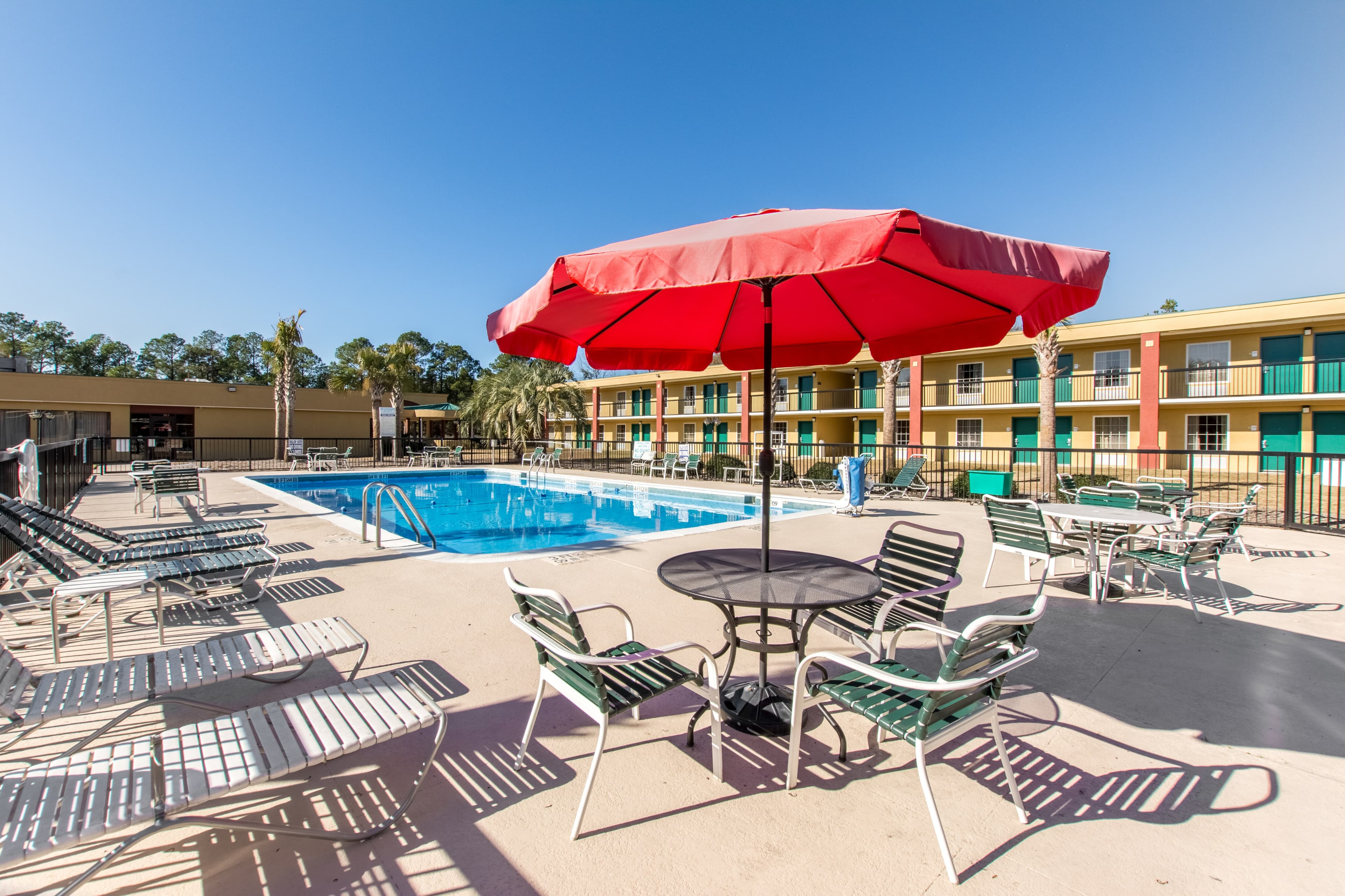 Clarion Inn Columbia Airport - Image 1