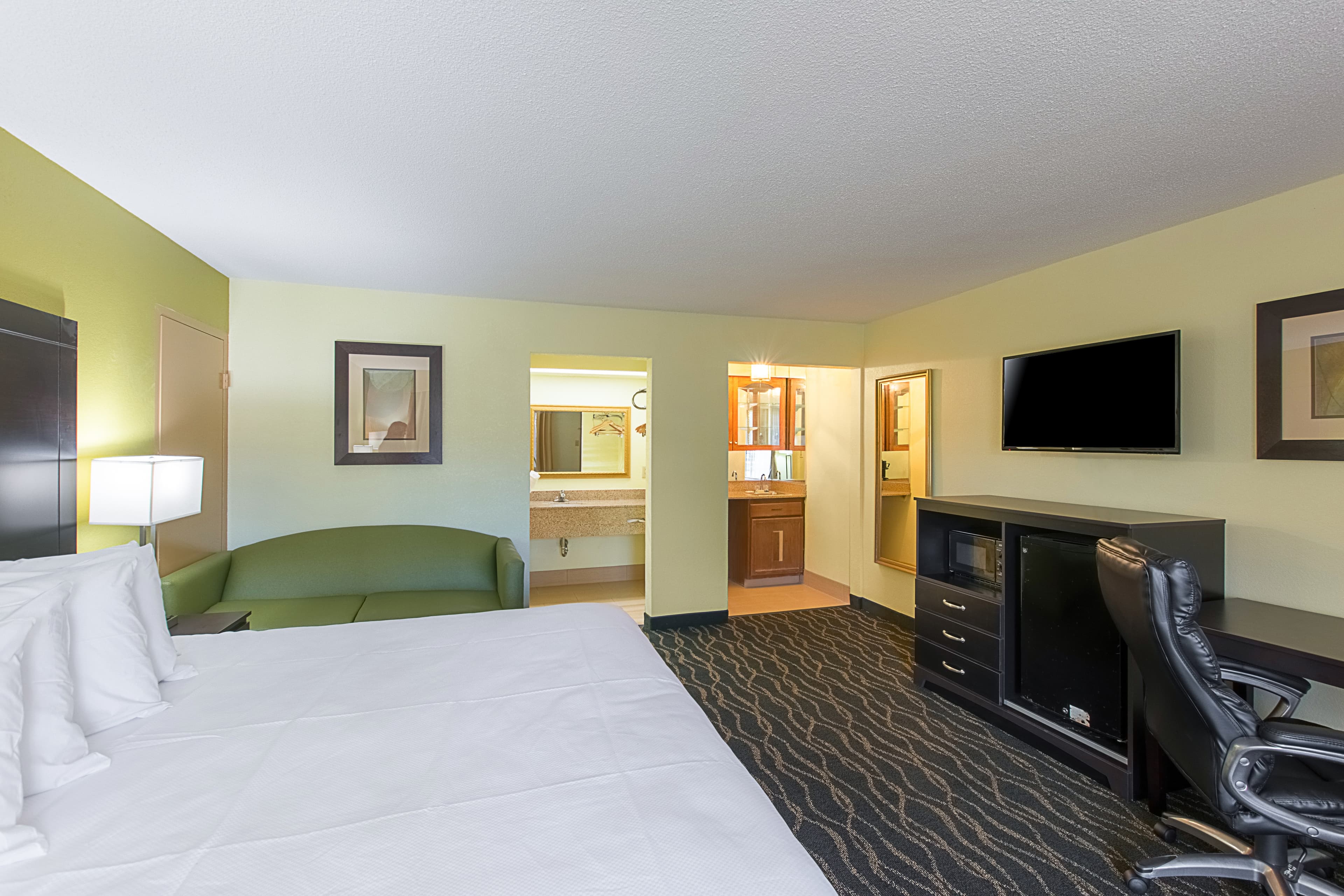 Clarion Inn Columbia Airport — 18