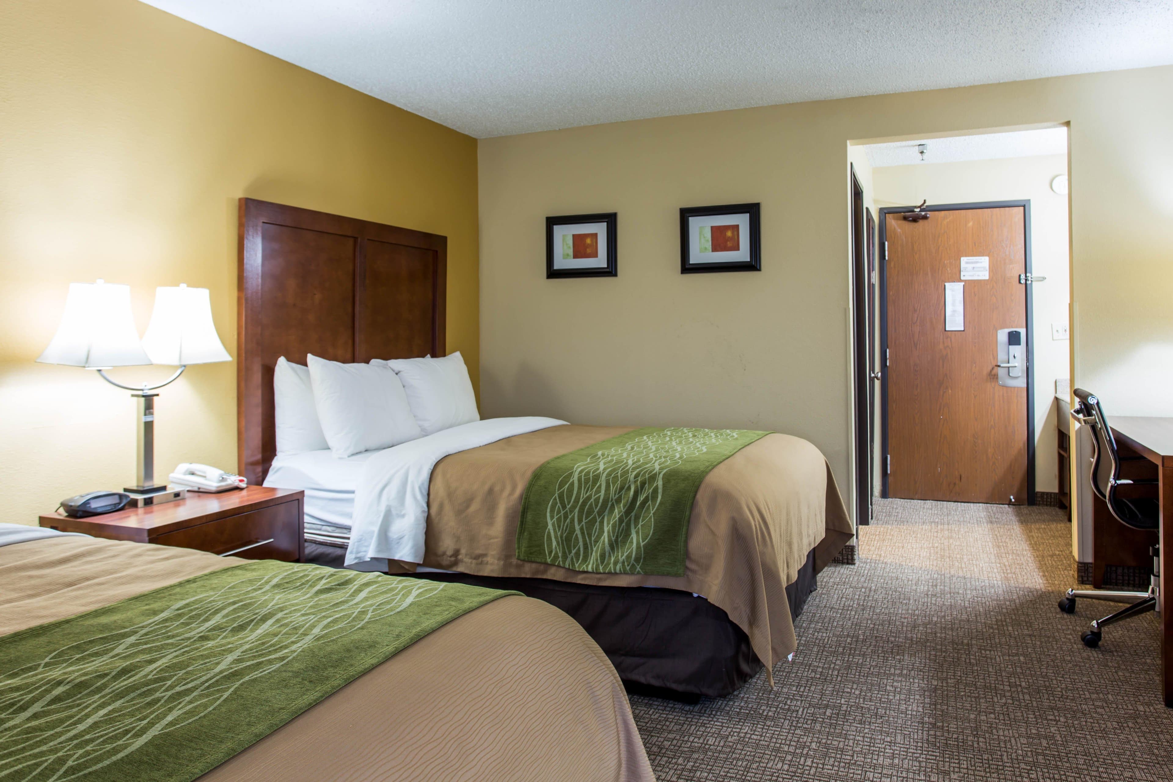 Comfort Inn Columbia West — 11