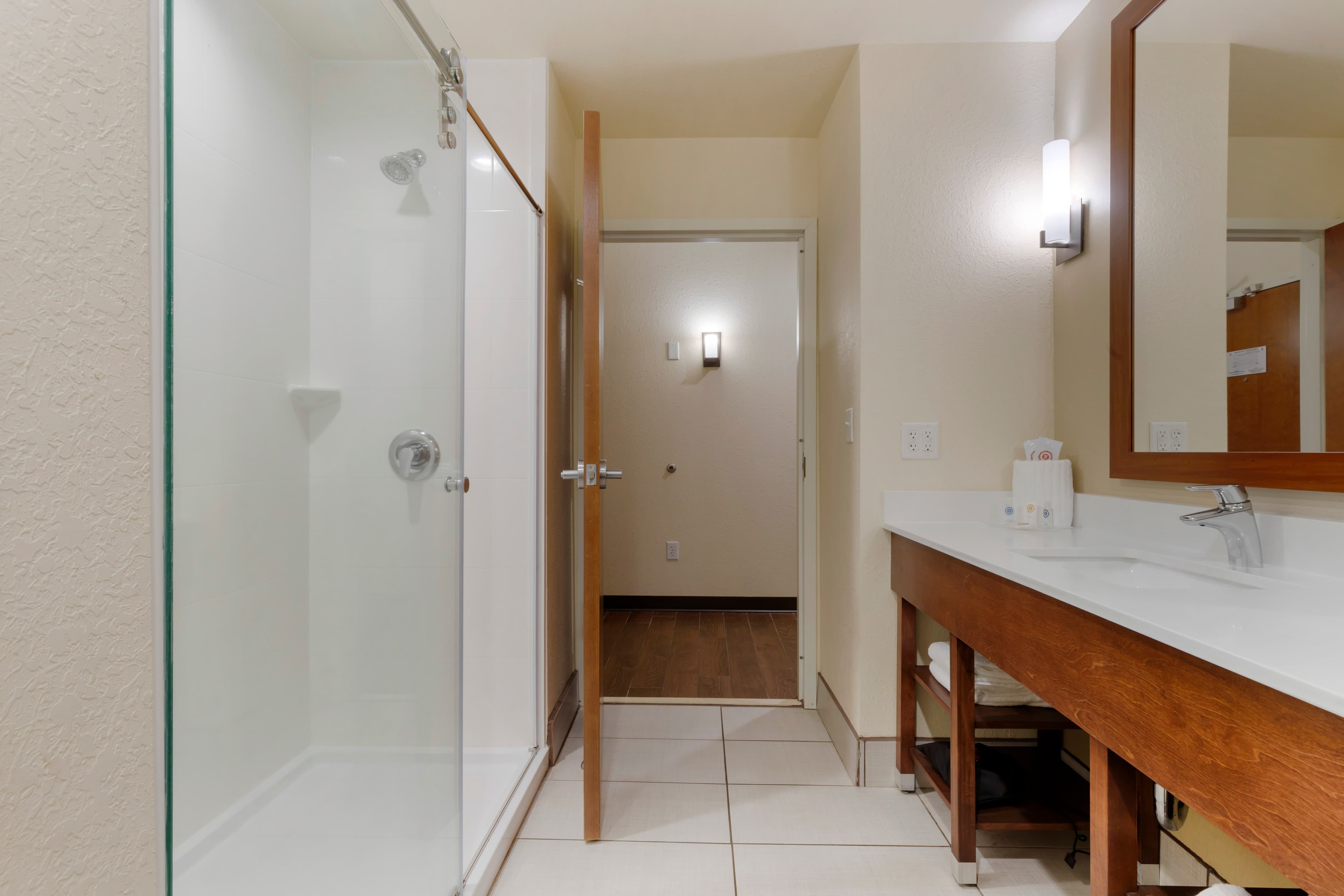Comfort Suites Piedmont - Greenville South — 45