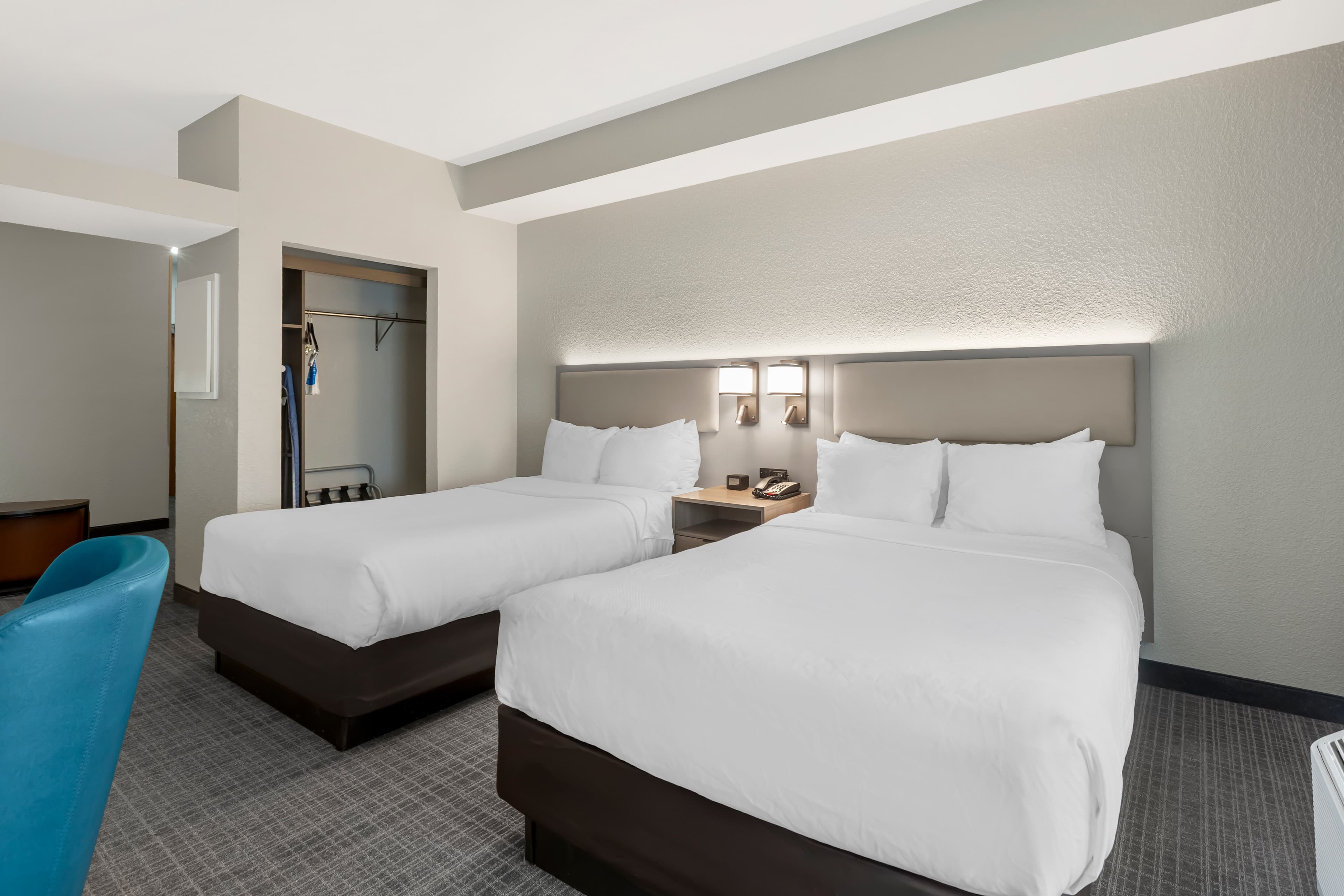 Comfort Inn & Suites Camden — 21