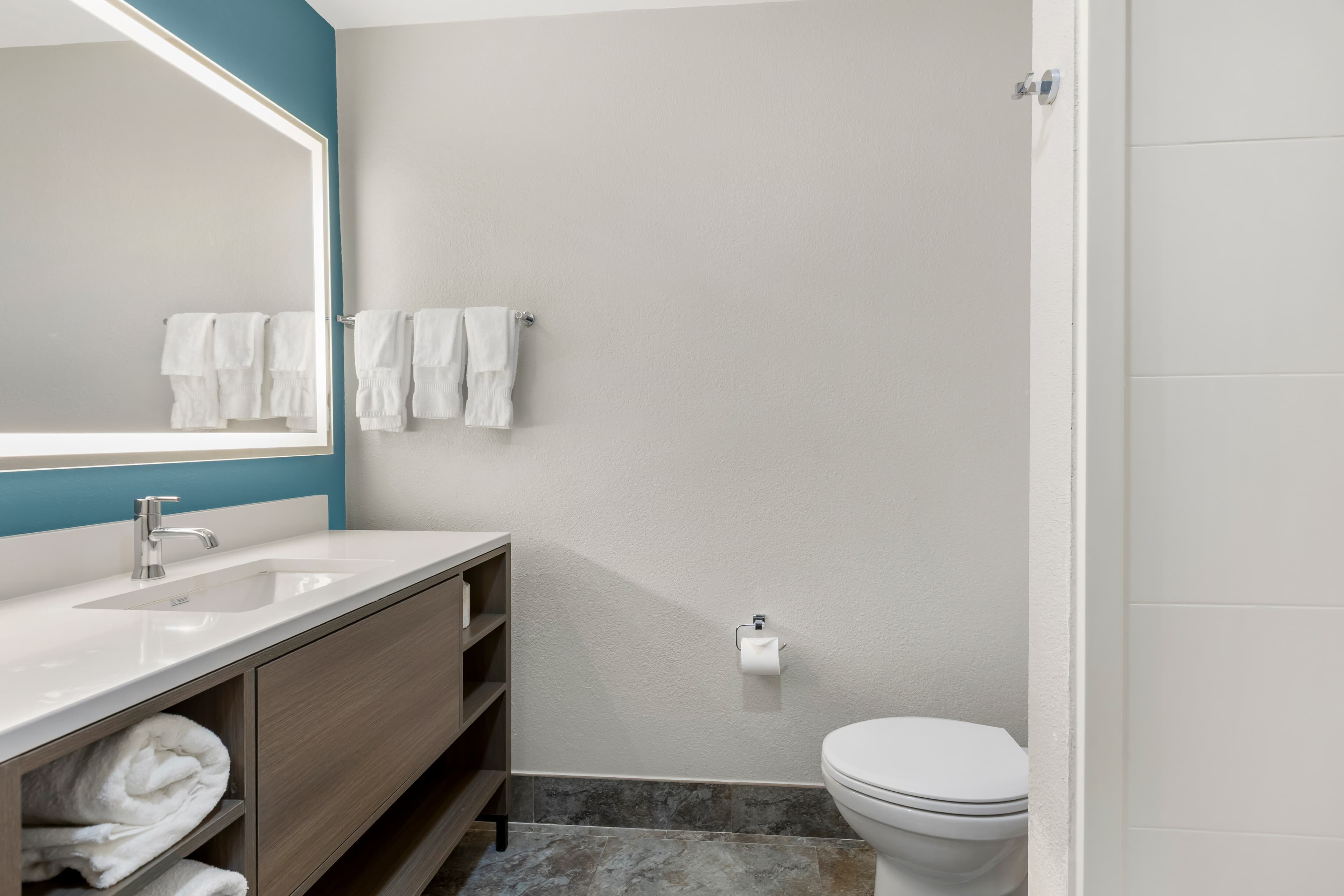 Comfort Inn & Suites Camden — 26