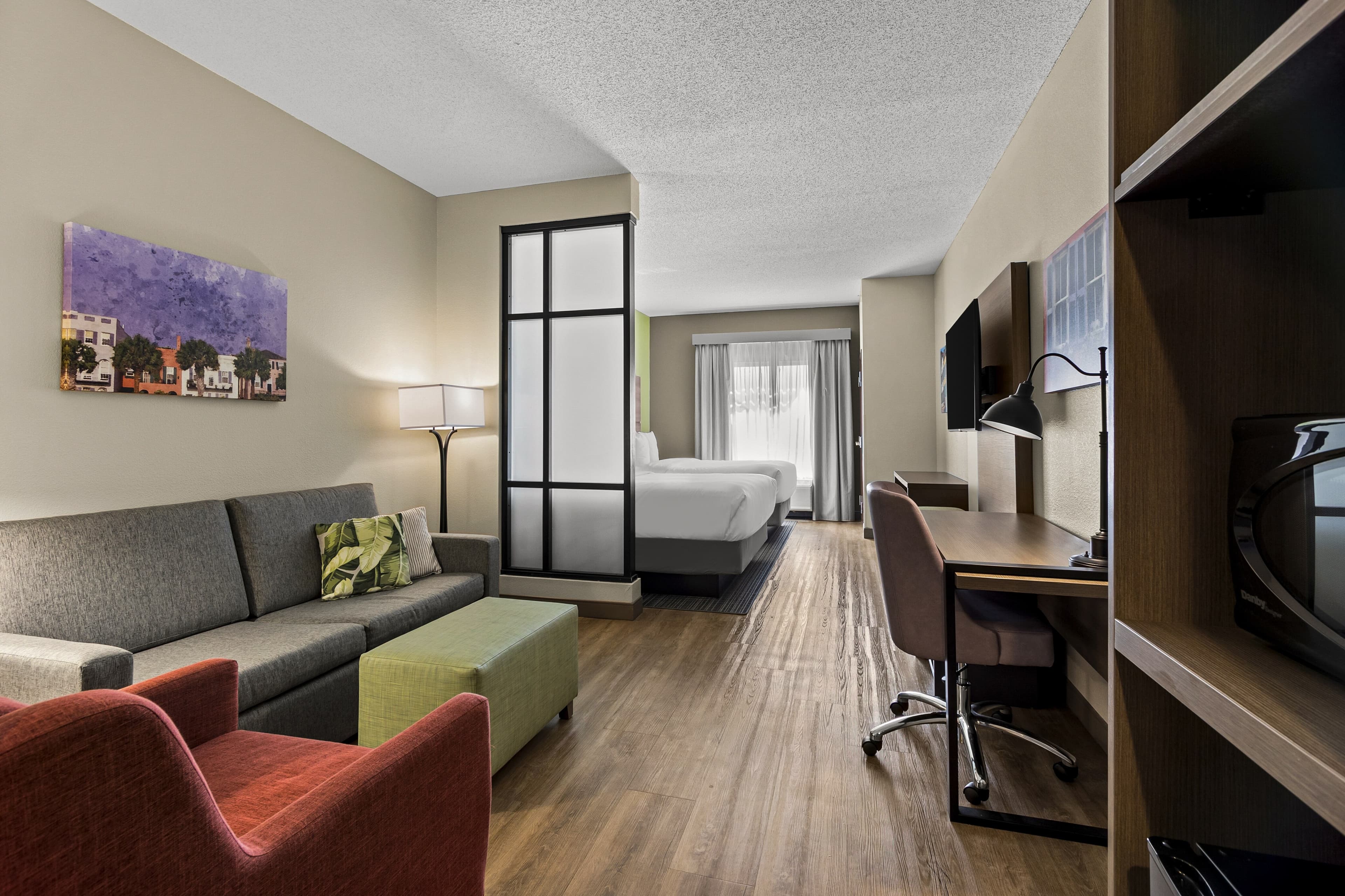 Comfort Suites Charleston West Ashley - Image 5