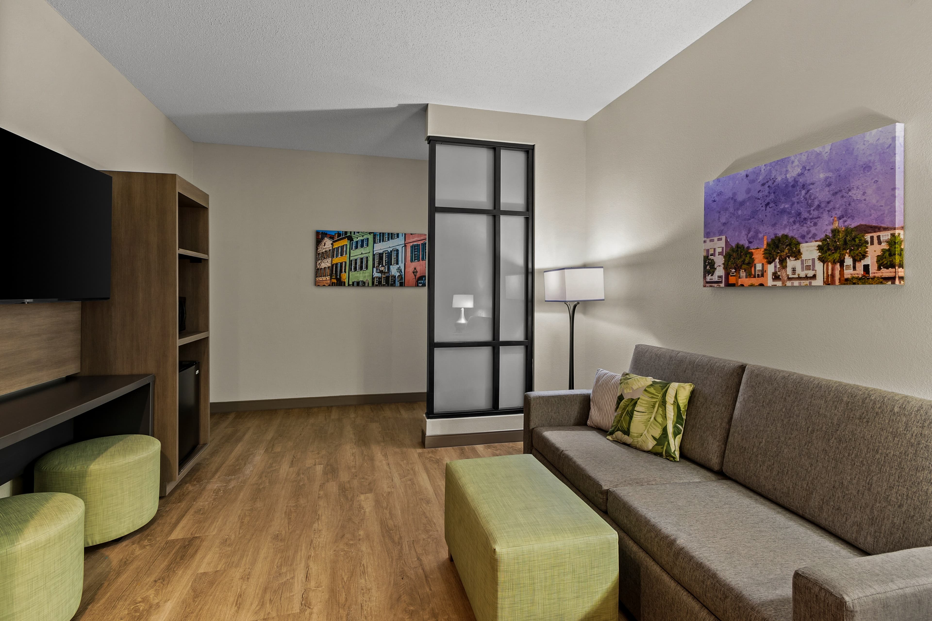Comfort Suites Charleston West Ashley — 8