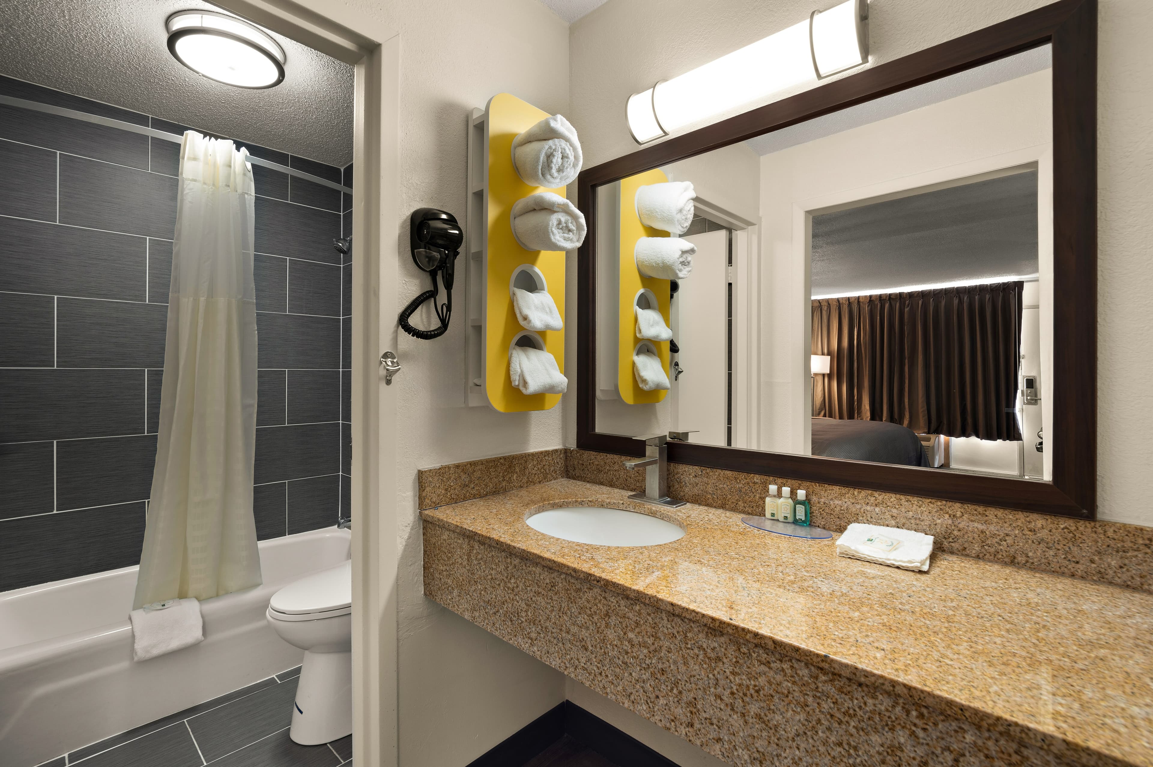 Quality Inn Yemassee - Point South I-95 — 10