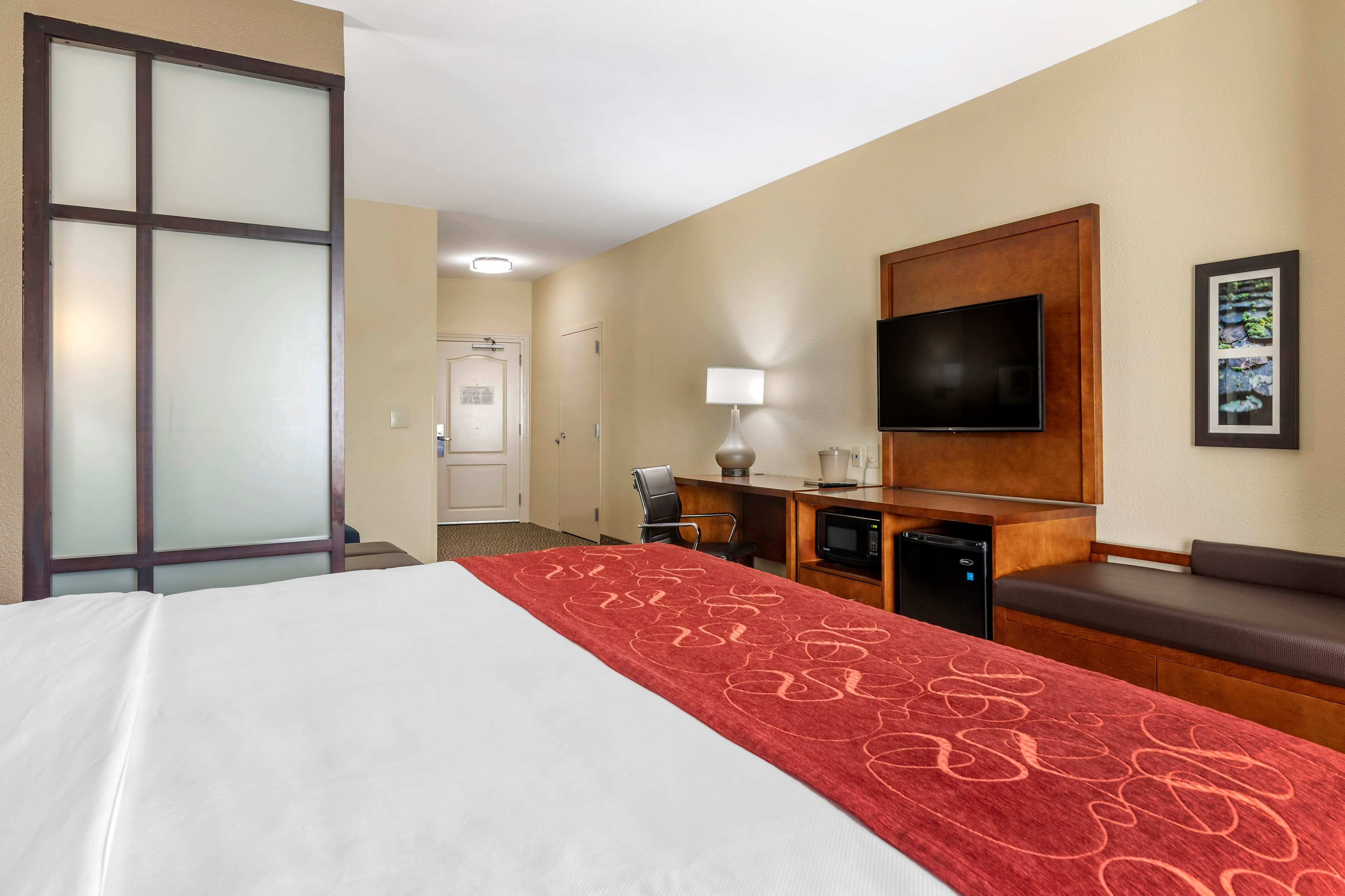 Comfort Suites Florence I-95 — 8