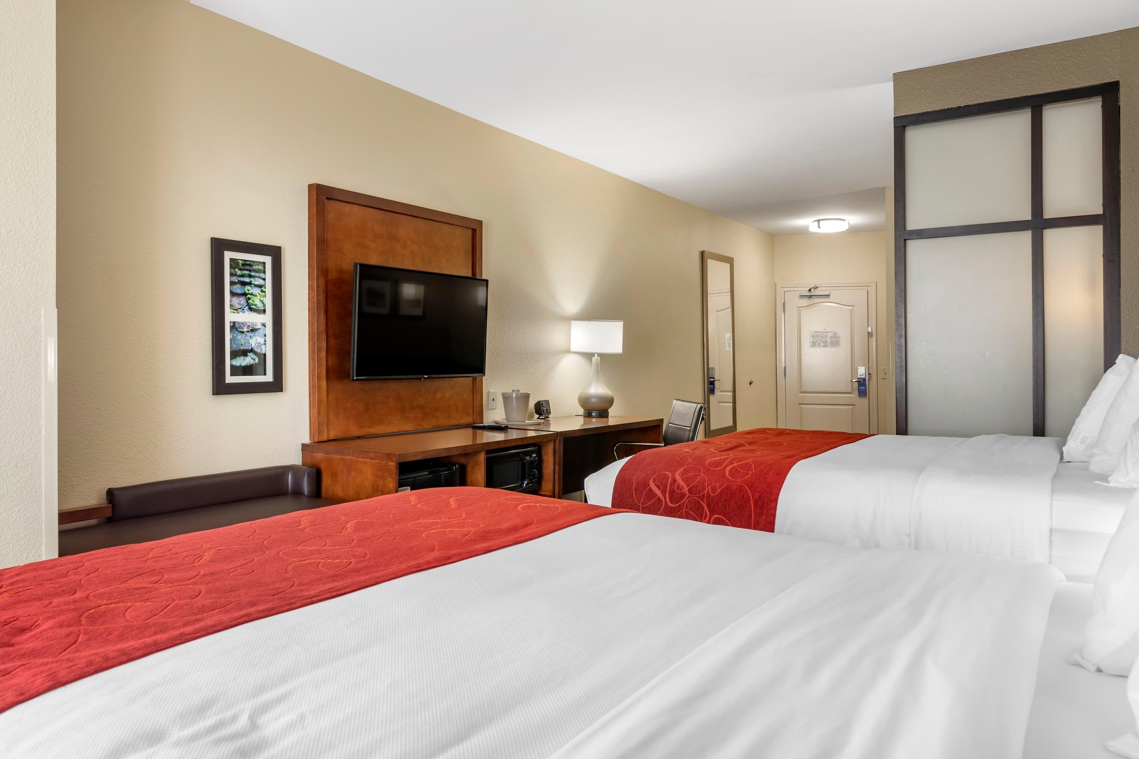 Comfort Suites Florence I-95 — 12