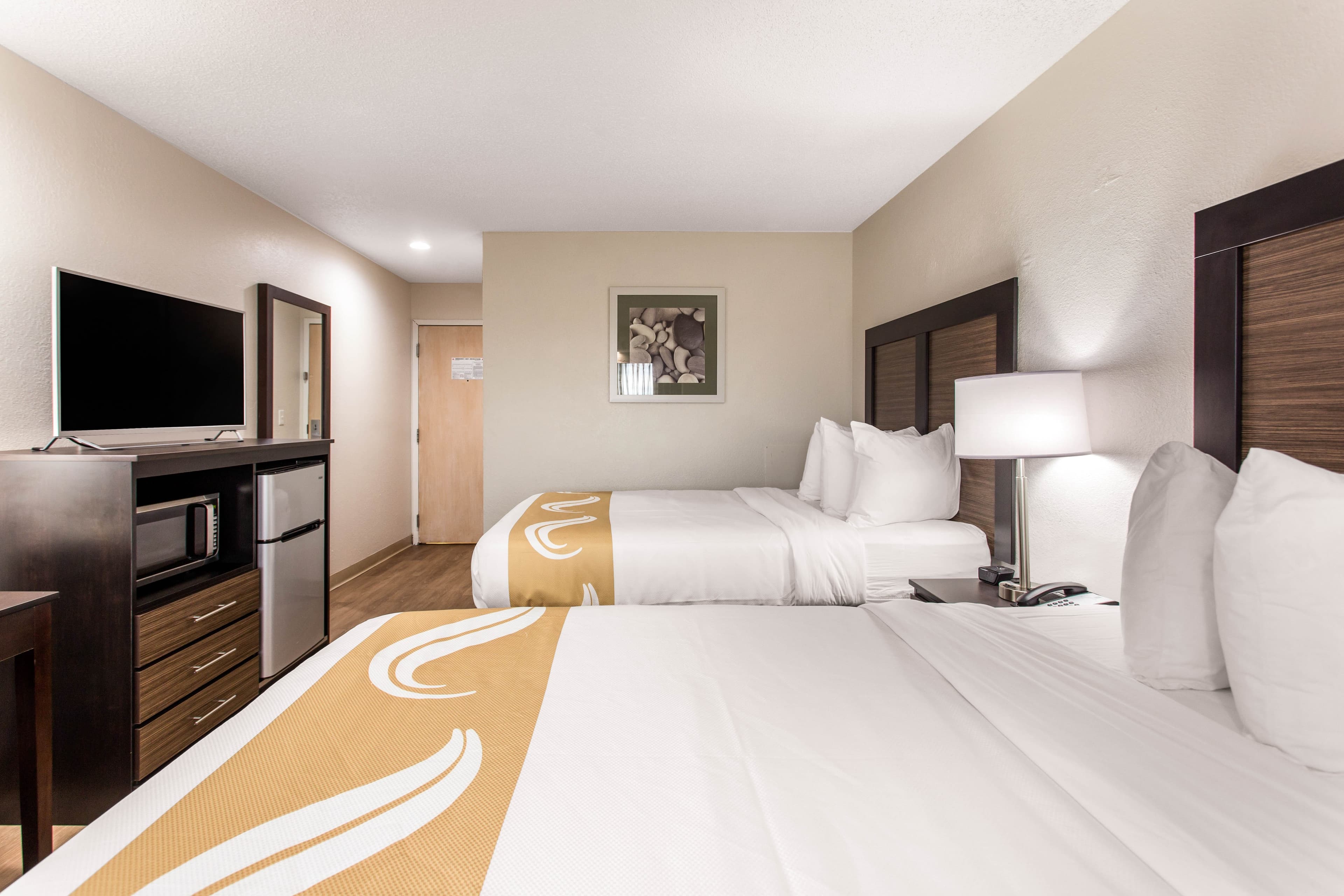 Quality Inn & Suites Myrtle Beach near Outlets — 11
