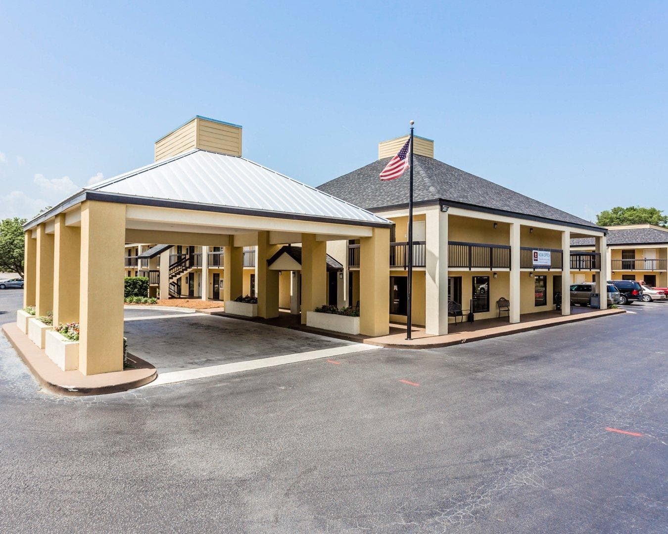 Quality Inn Mt. Pleasant - Charleston - Image 1
