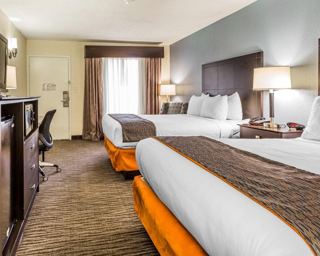 Quality Inn Mt. Pleasant - Charleston - Image 3